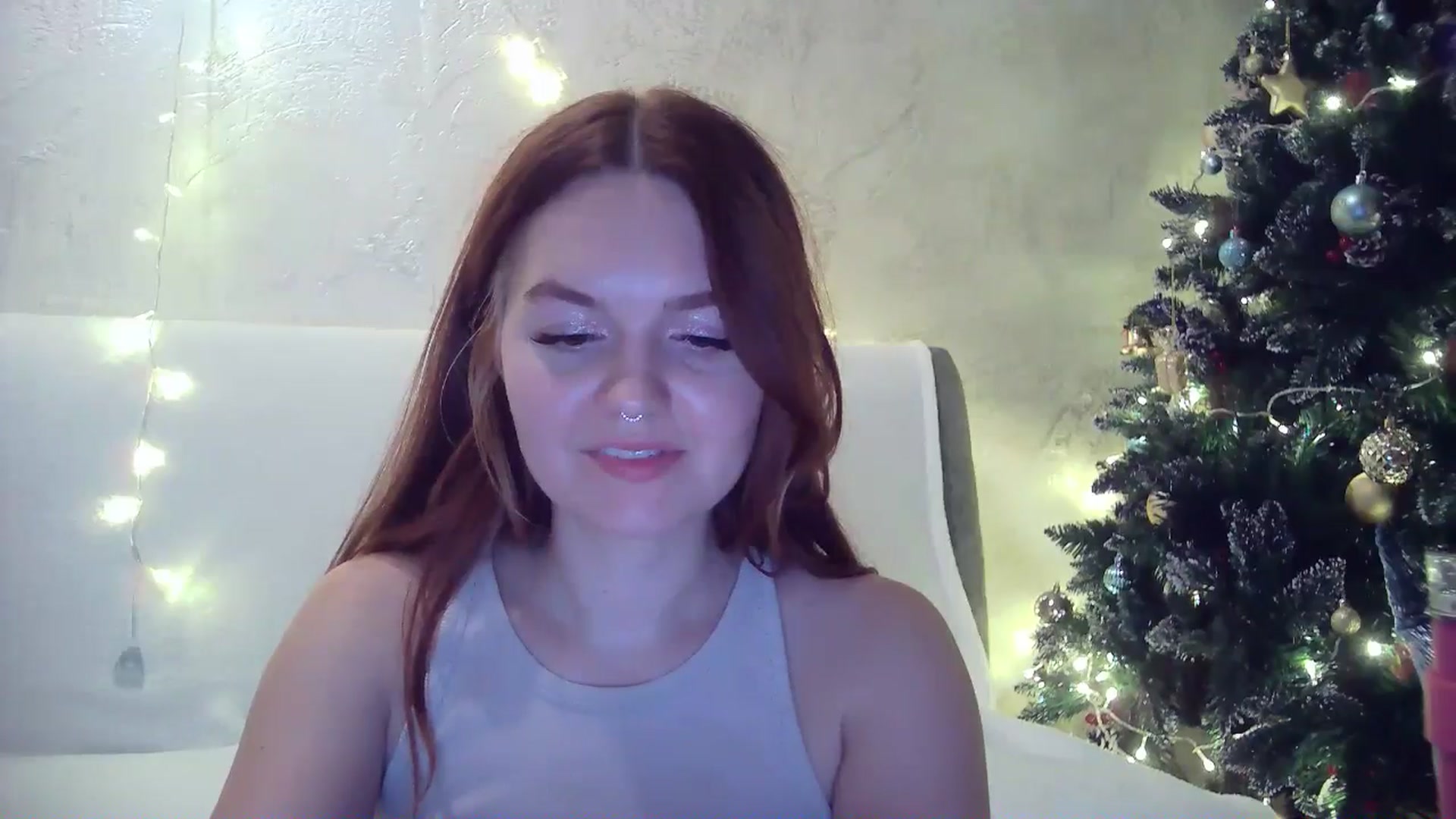 Gallery image thumbnail from BerryGoddess's myfreecams stream on, 12/25/2024, 20:34 image 4 of 20