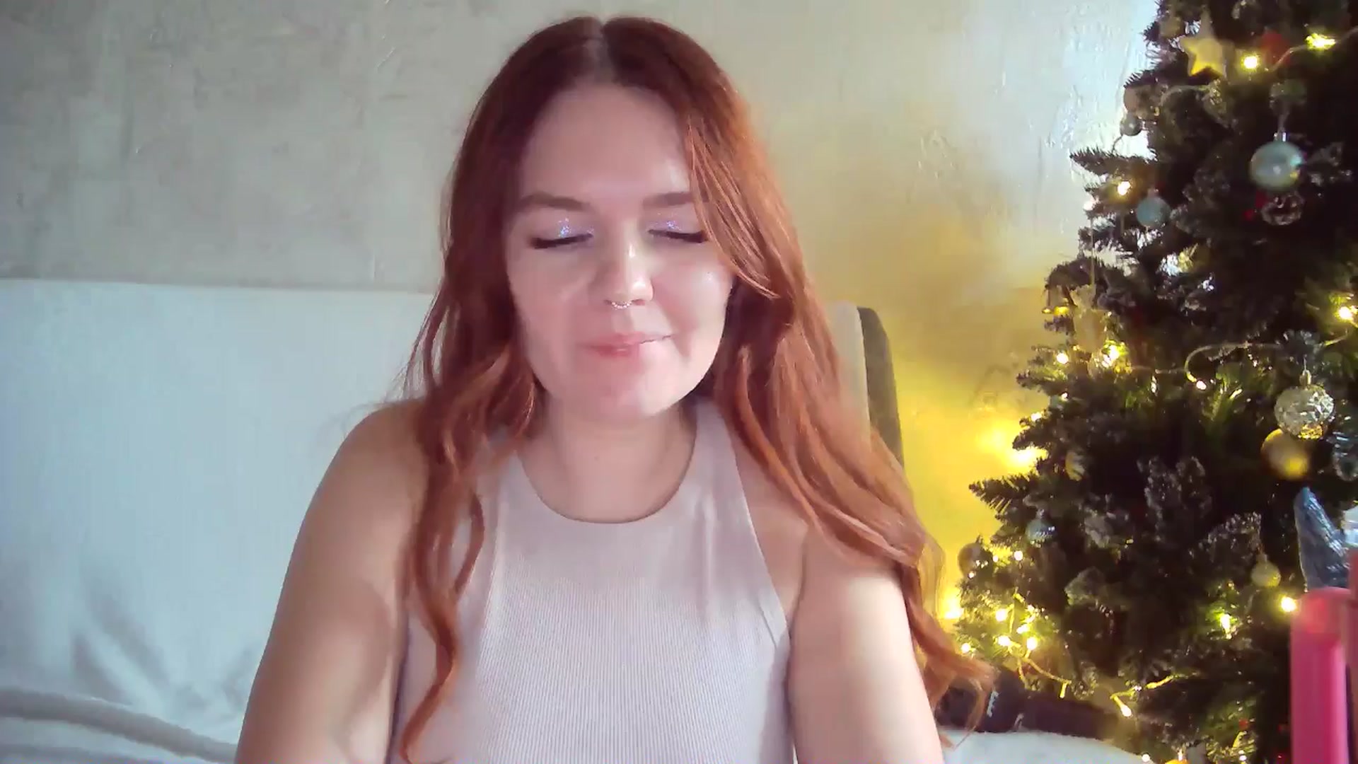 Gallery image thumbnail from BerryGoddess's myfreecams stream on, 12/26/2024, 09:35 image 16 of 20