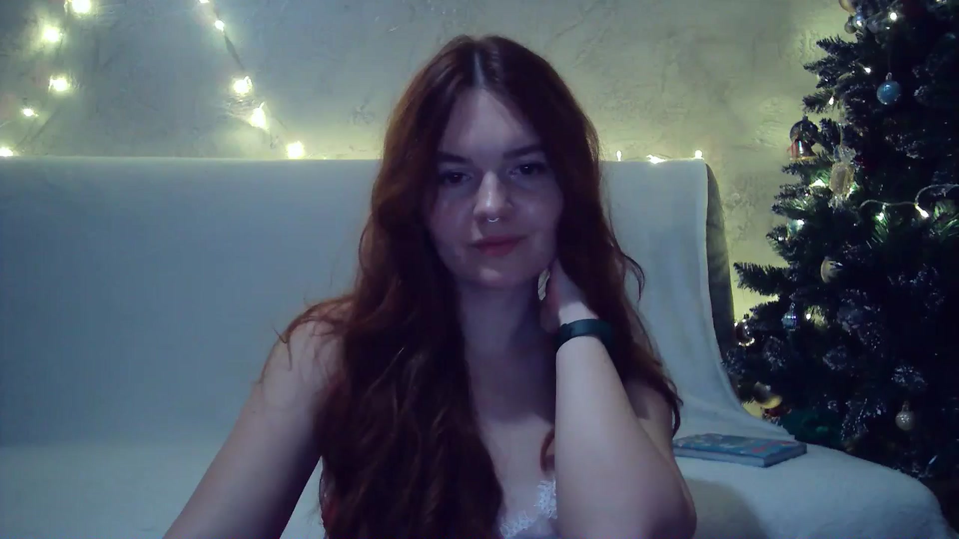 Gallery image thumbnail from BerryGoddess's myfreecams stream on, 01/07/2025, 15:42 image 6 of 20