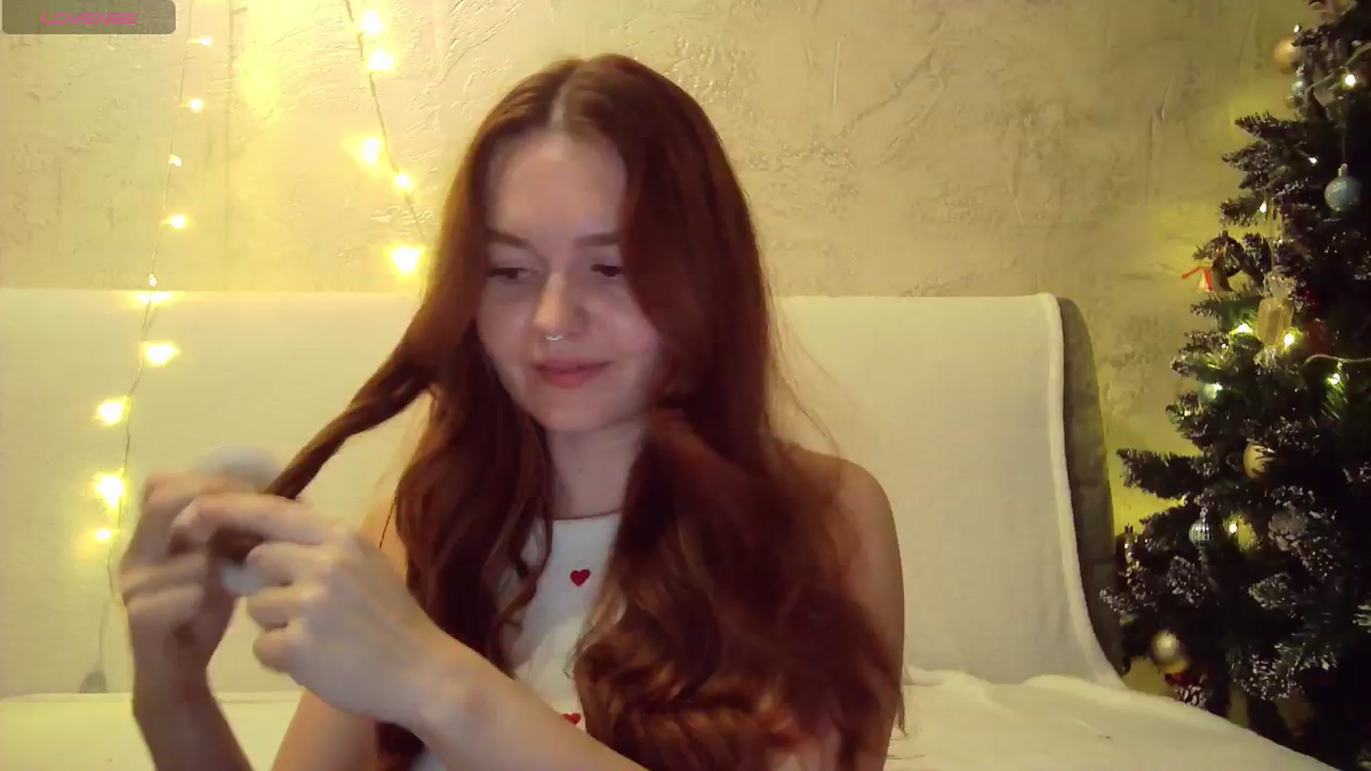 Gallery image thumbnail from BerryGoddess's myfreecams stream on, 01/09/2025, 15:20 image 6 of 20