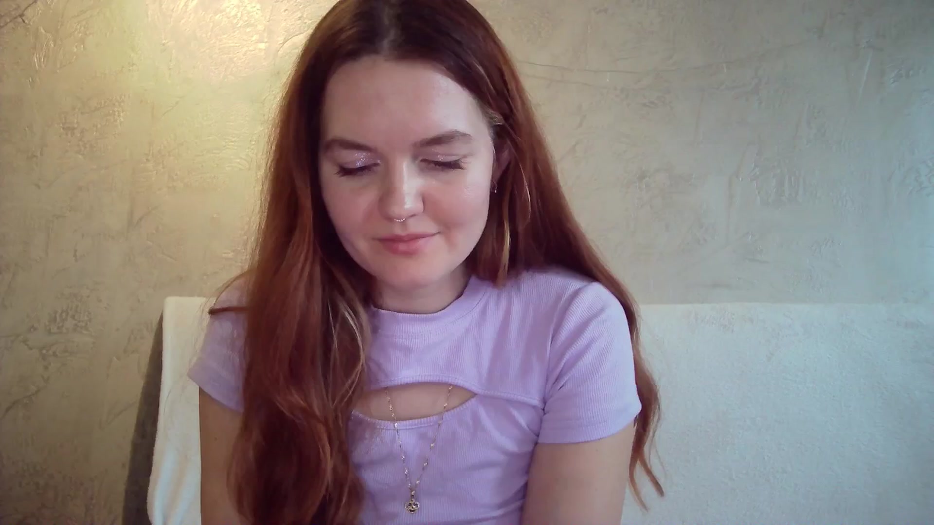 Gallery image thumbnail from BerryGoddess's myfreecams stream on, 02/06/2025, 12:13 image 18 of 20