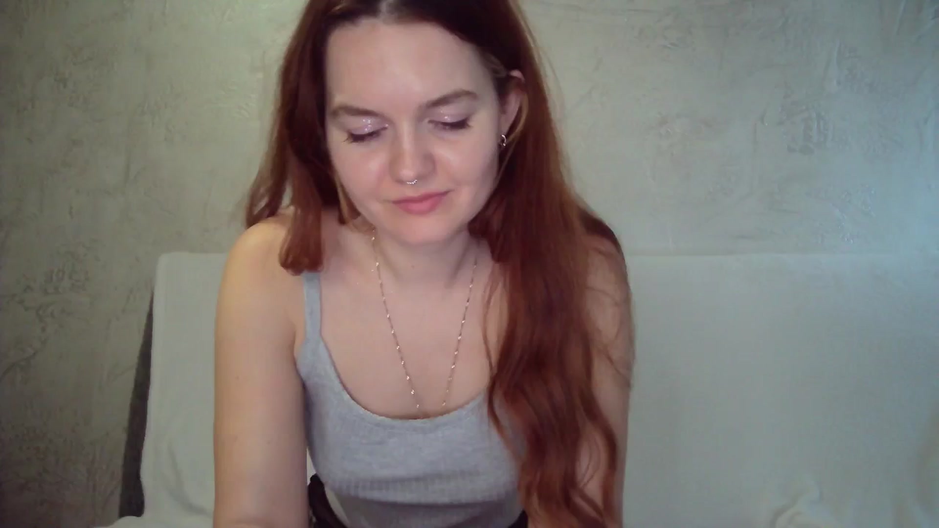 Gallery image thumbnail from BerryGoddess's myfreecams stream on, 02/06/2025, 12:13 image 4 of 20