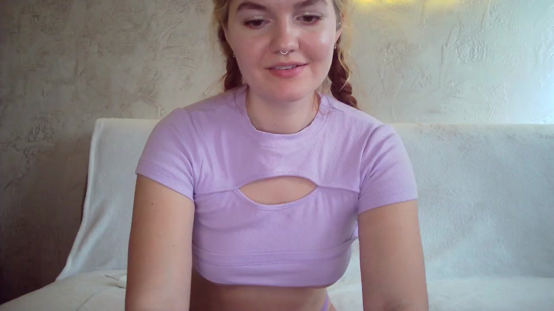 Gallery image thumbnail from BerryGoddess's myfreecams stream on, 02/07/2025, 11:35 image 7 of 20