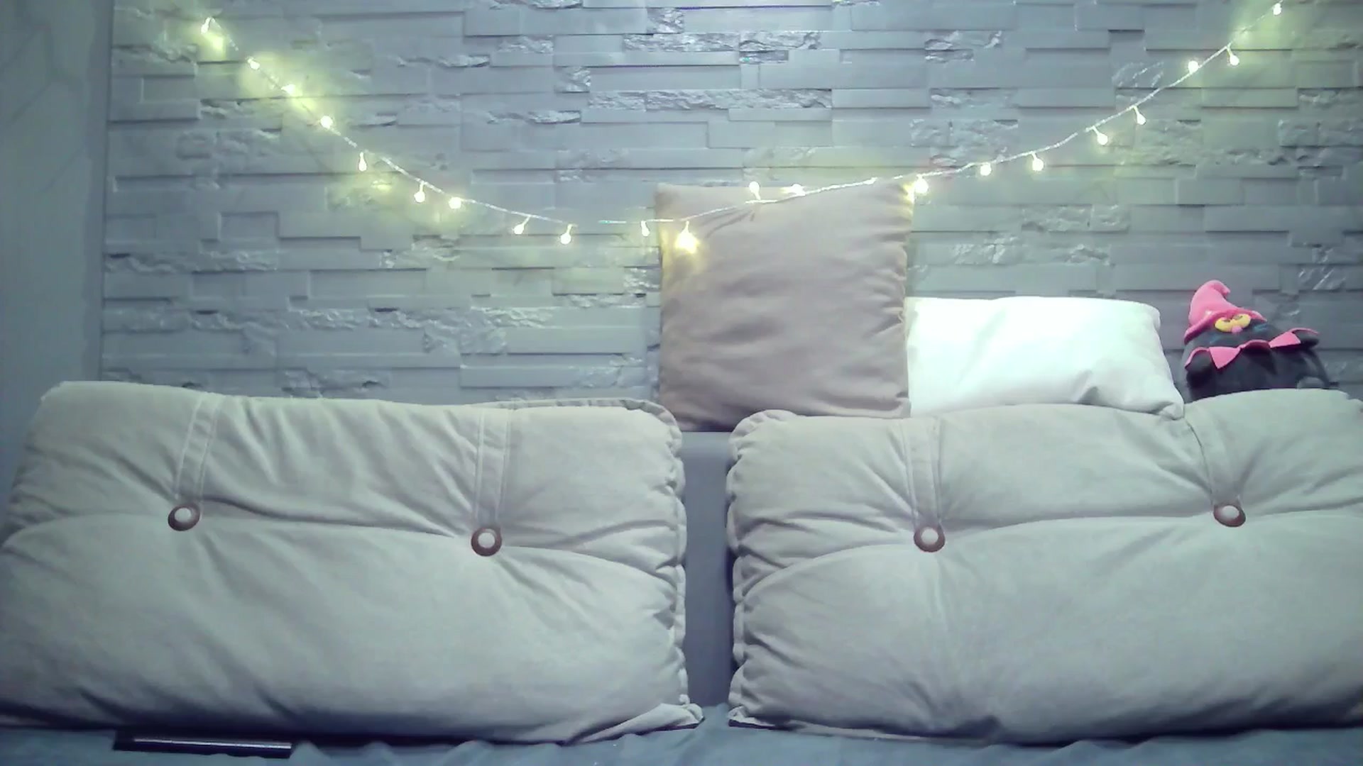 Gallery image thumbnail from BerryGoddess's myfreecams stream on, 02/27/2025, 18:49 image 1 of 20