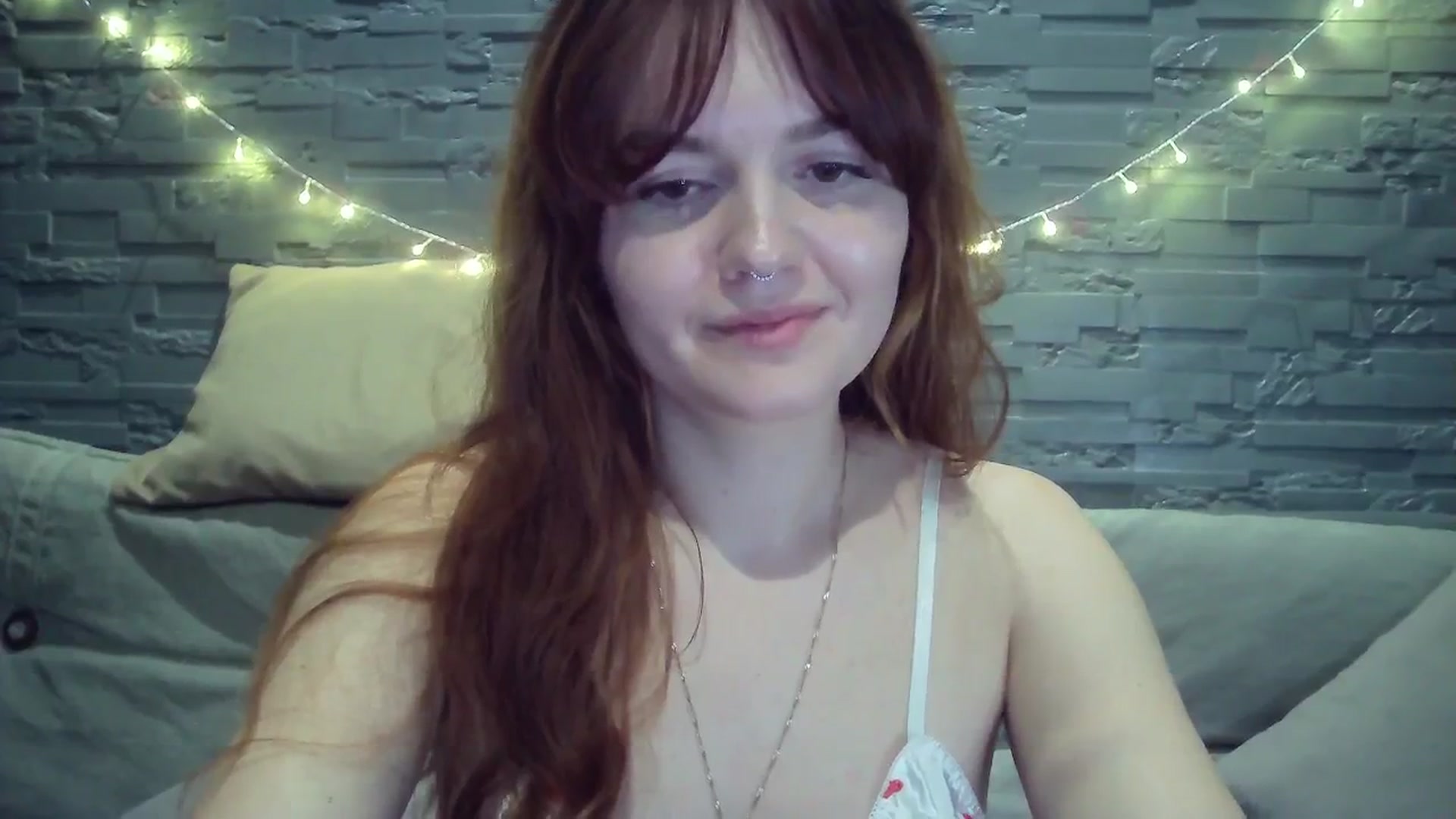 Gallery image thumbnail from BerryGoddess's myfreecams stream on, 03/18/2025, 15:25 image 16 of 20