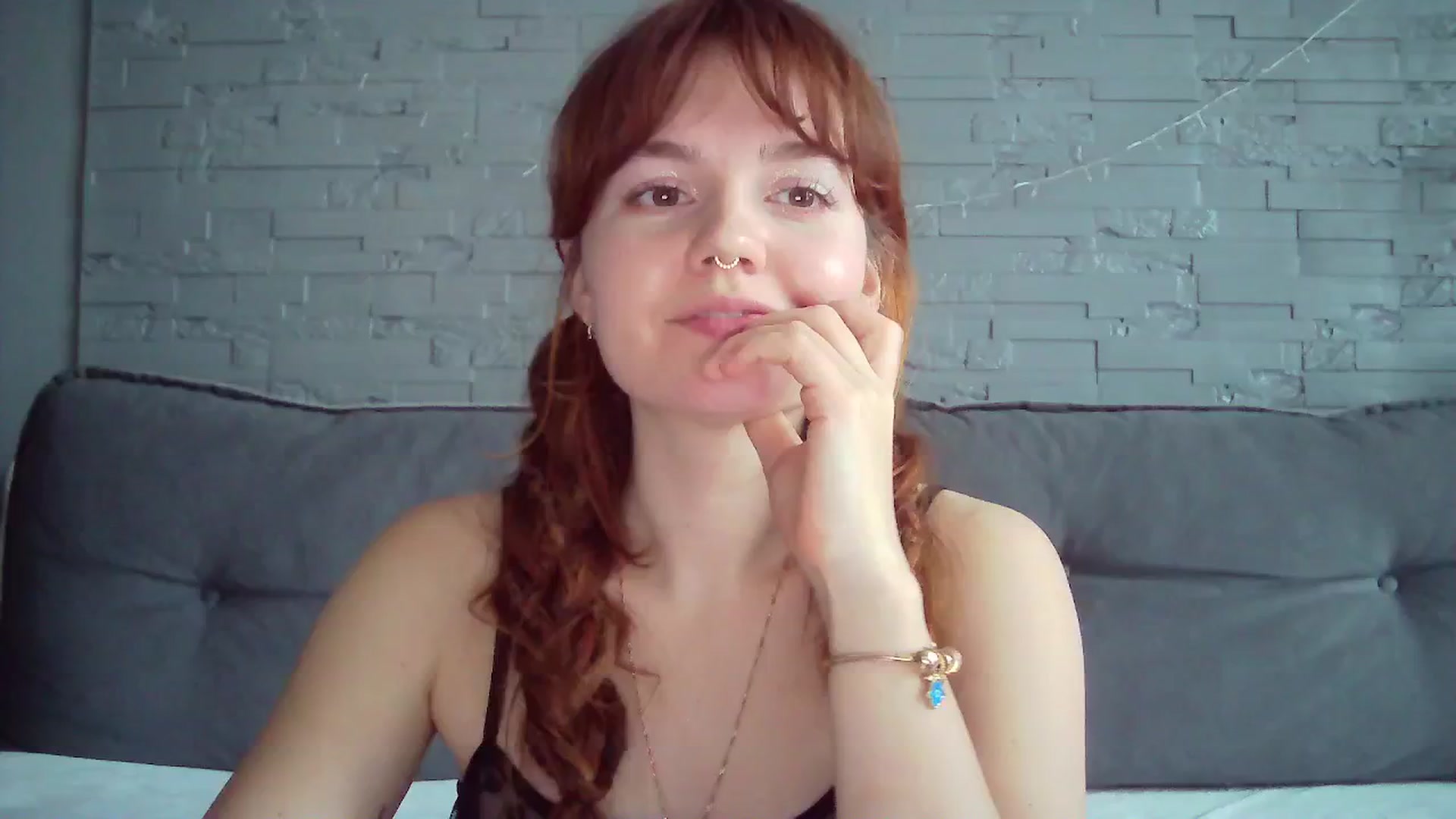 Gallery image thumbnail from BerryGoddess's myfreecams stream on, 04/14/2025, 13:24 image 16 of 20