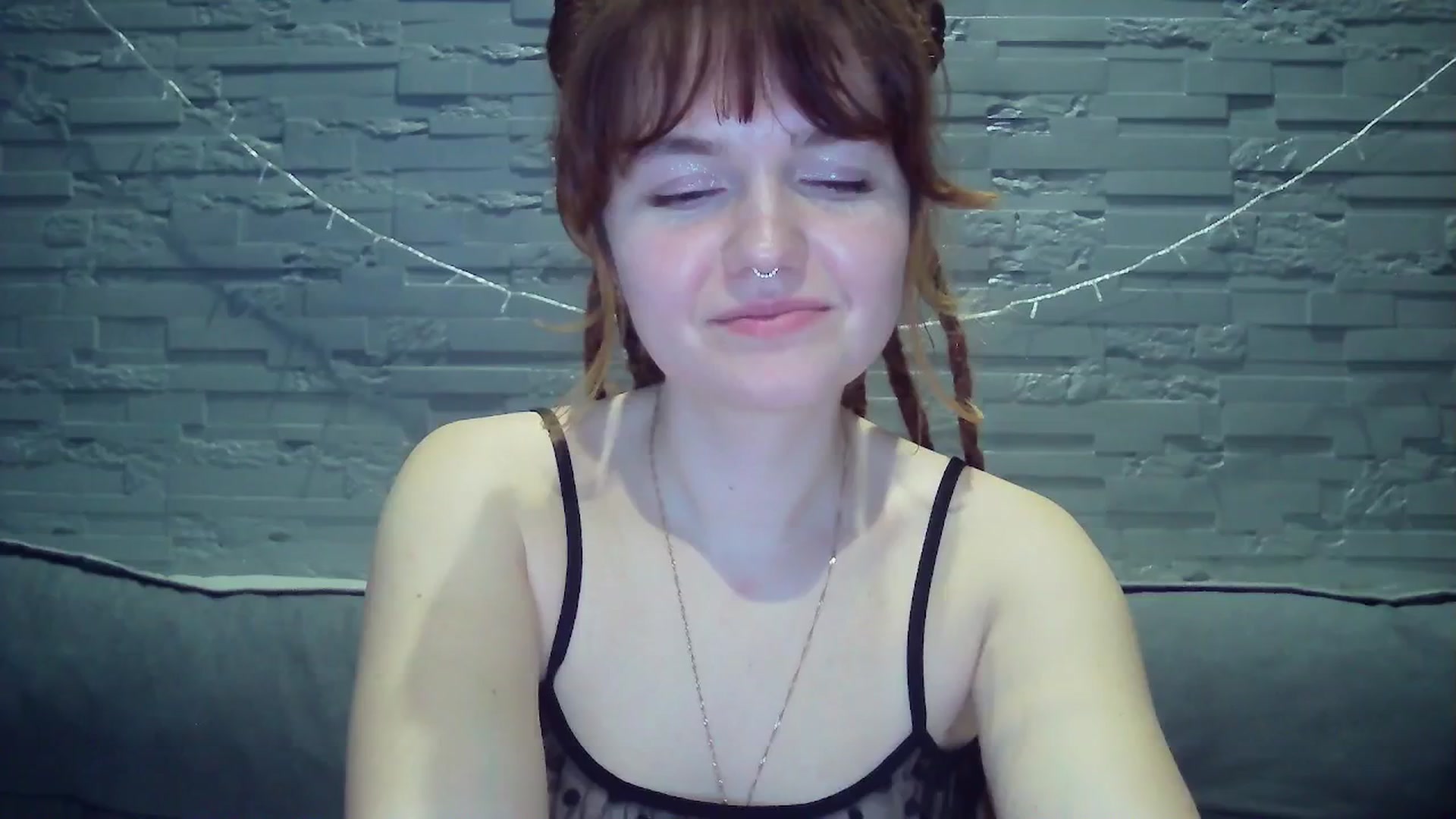 Gallery image thumbnail from BerryGoddess's myfreecams stream on, 04/16/2025, 17:16 image 4 of 20