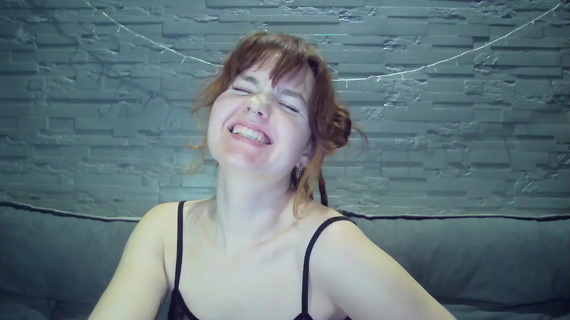 Gallery image thumbnail from BerryGoddess's myfreecams stream on, 04/18/2025, 16:56 image 12 of 20