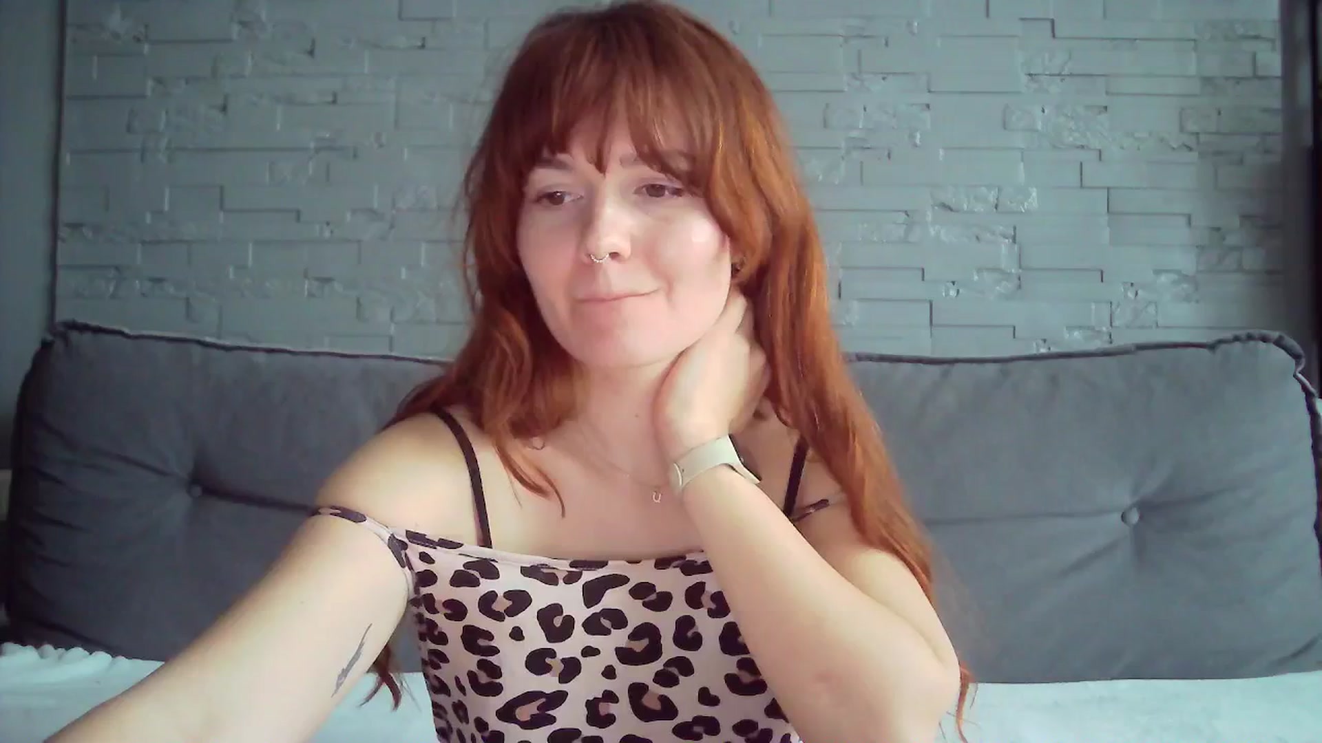Gallery image thumbnail from BerryGoddess's myfreecams stream on, 05/01/2025, 14:52 image 4 of 20