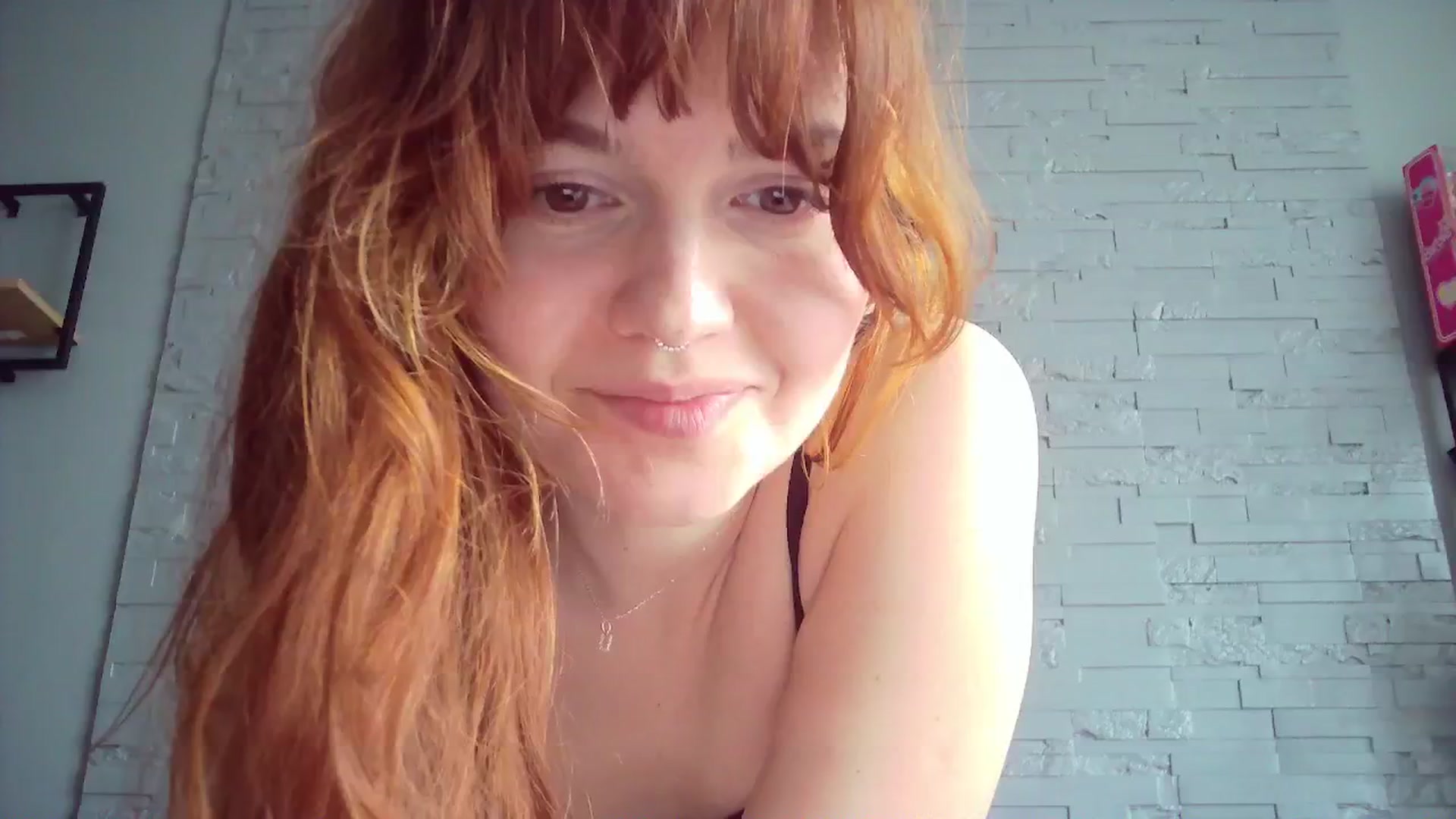 Gallery image thumbnail from BerryGoddess's myfreecams stream on, 05/01/2025, 14:52 image 16 of 20