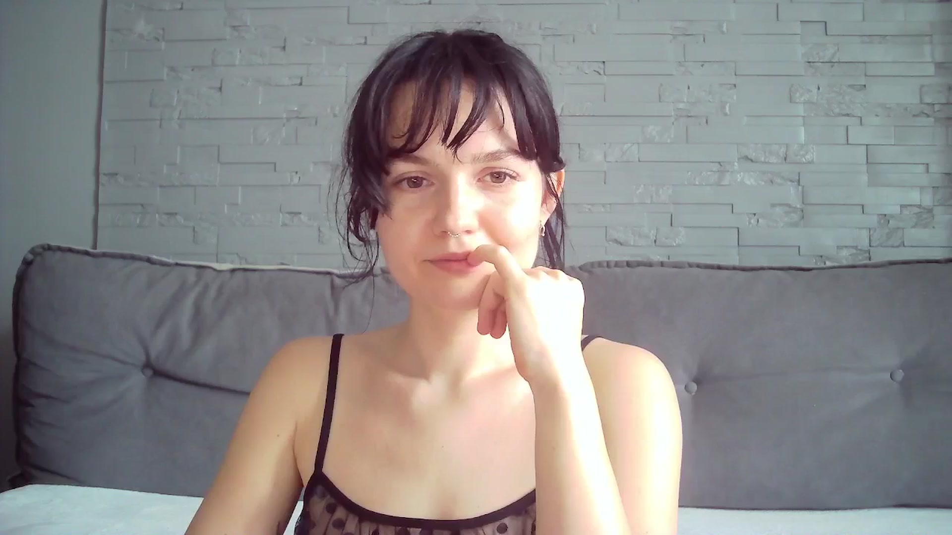 Gallery image thumbnail from BerryGoddess's myfreecams stream on, 05/31/2025, 11:41 image 2 of 20