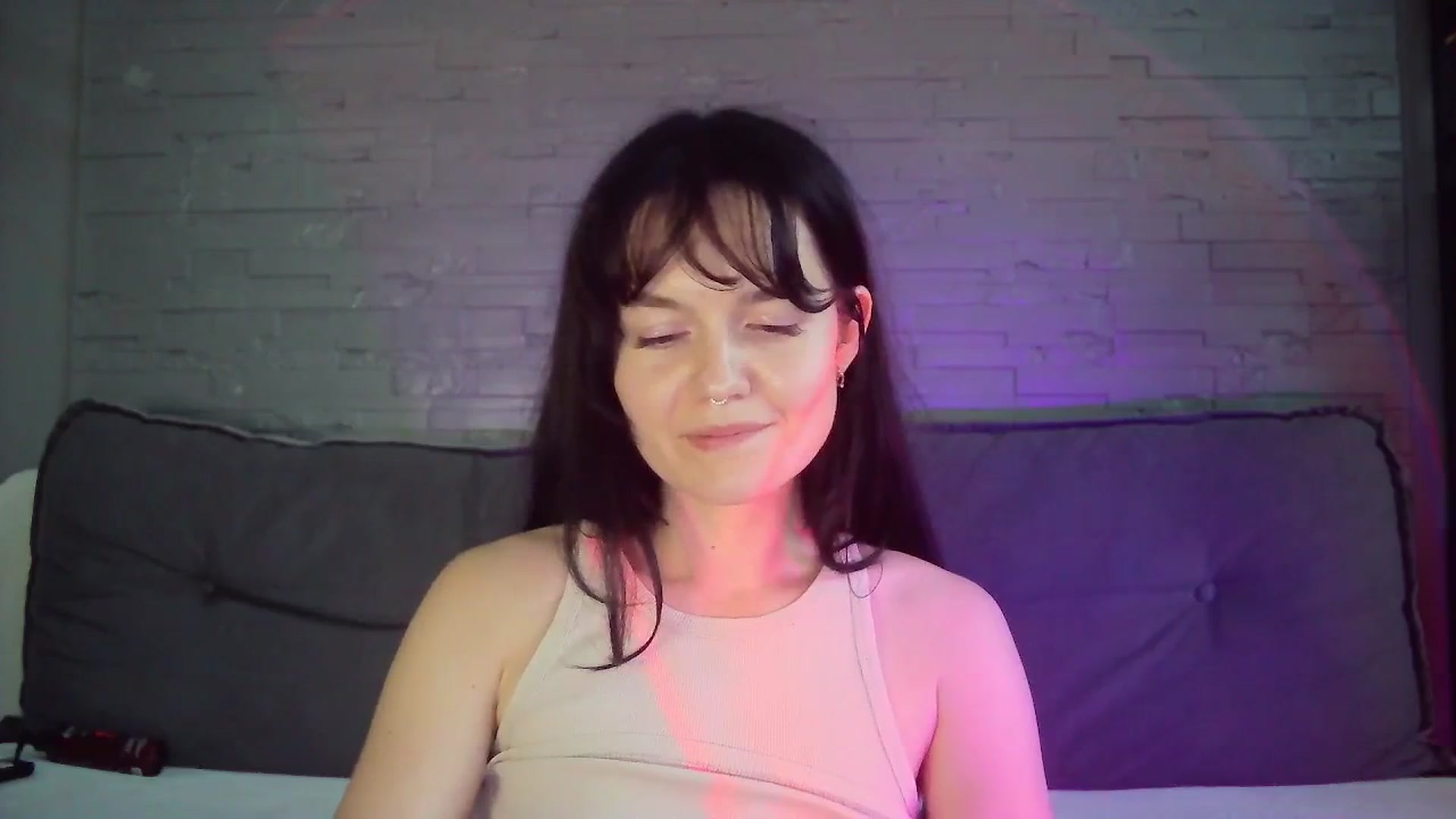 Gallery image thumbnail from BerryGoddess's myfreecams stream on, 06/01/2025, 15:33 image 20 of 20