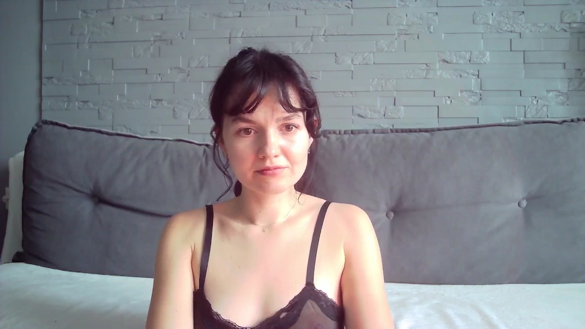 Gallery image thumbnail from BerryGoddess's myfreecams stream on, 06/03/2025, 10:42 image 15 of 20