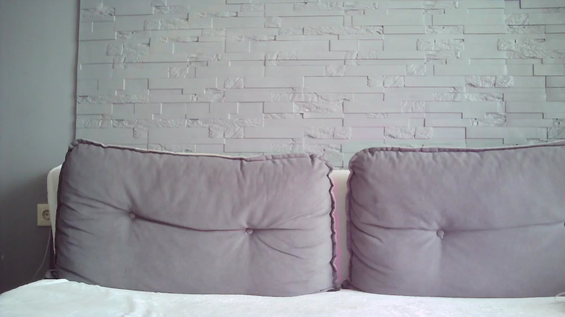 Gallery image thumbnail from BerryGoddess's myfreecams stream on, 06/11/2025, 12:32 image 10 of 20