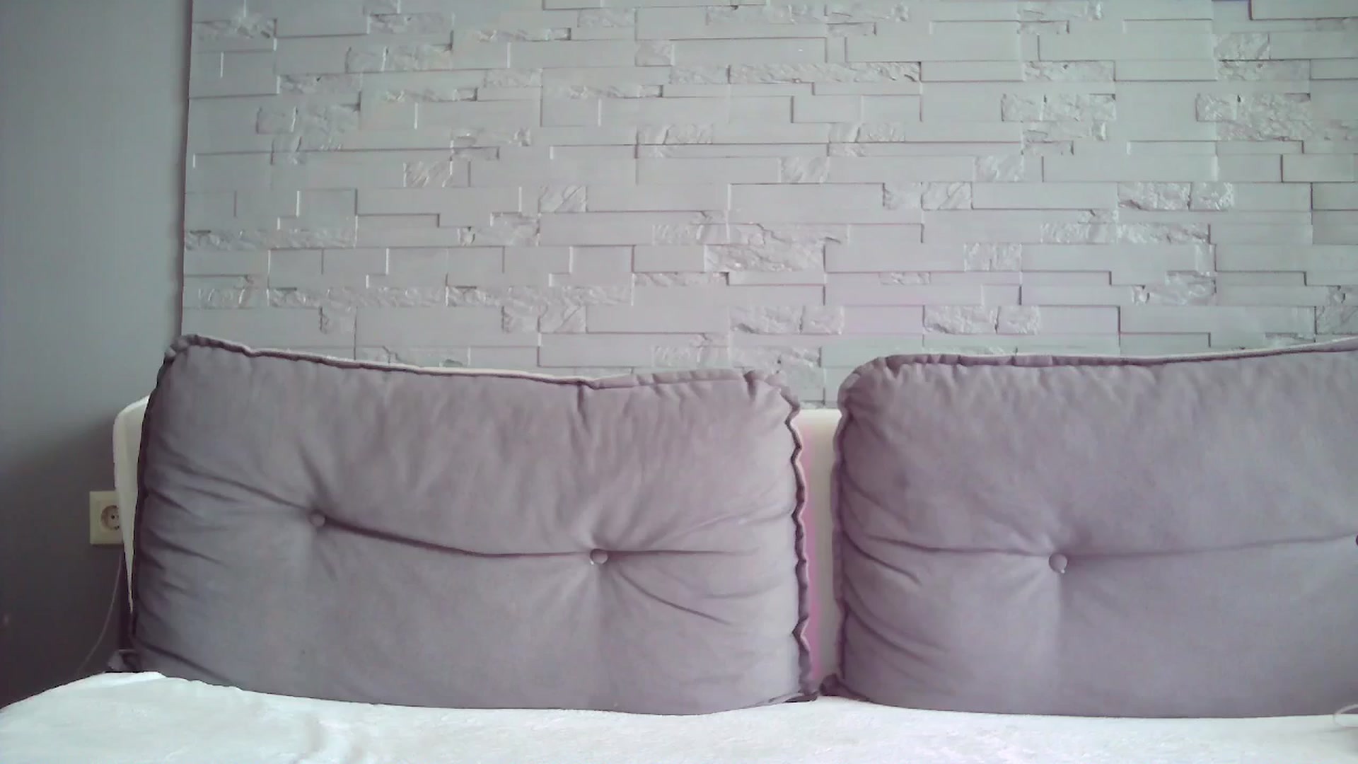 Gallery image thumbnail from BerryGoddess's myfreecams stream on, 06/11/2025, 12:32 image 11 of 20