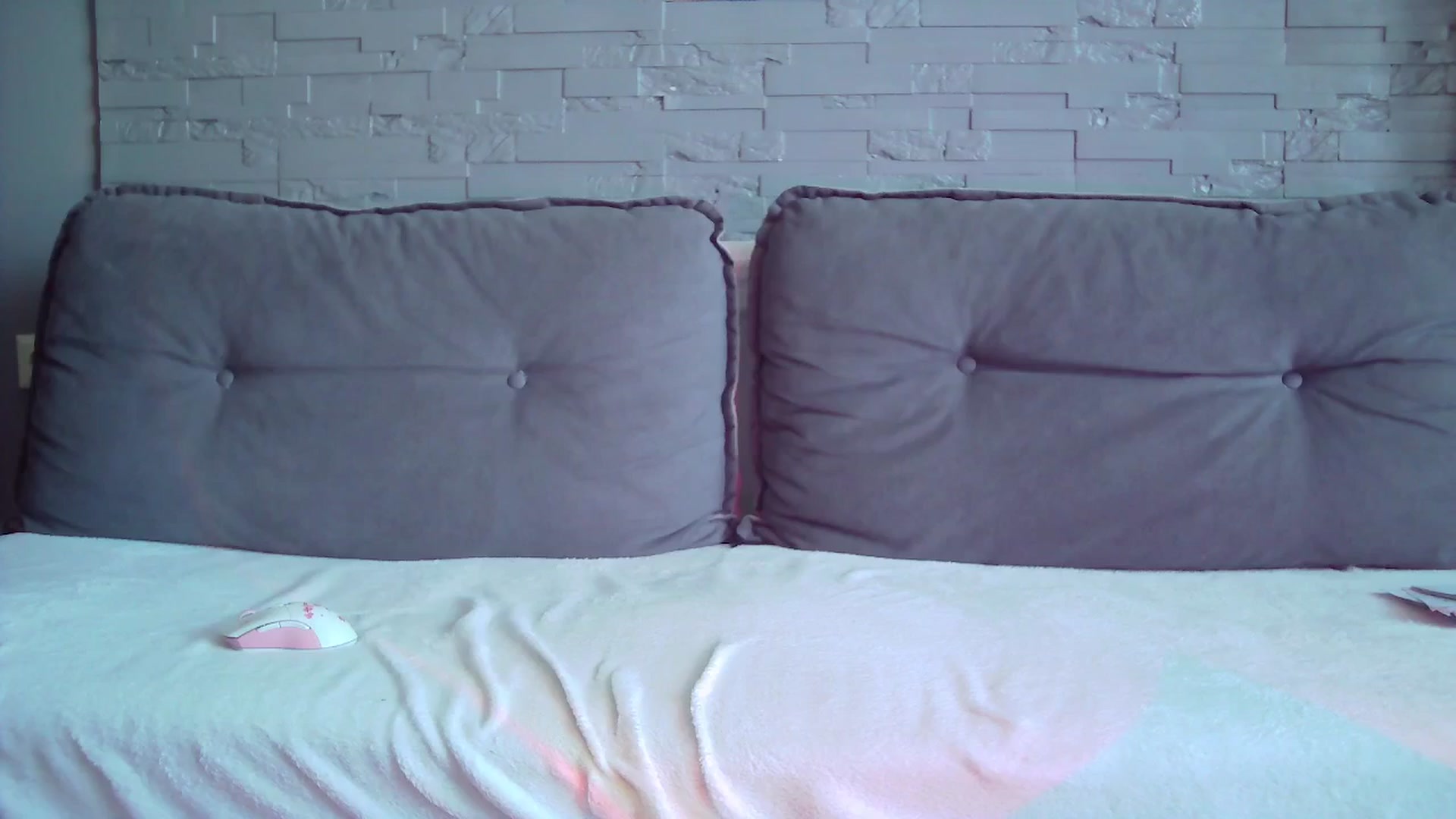 Gallery image thumbnail from BerryGoddess's myfreecams stream on, 06/18/2025, 13:21 image 17 of 20