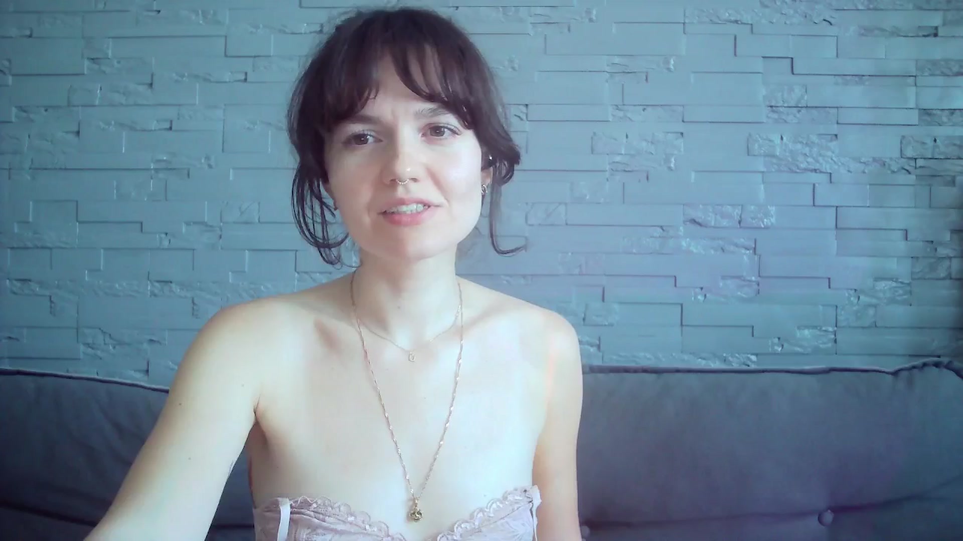 Gallery image thumbnail from BerryGoddess's myfreecams stream on, 06/25/2025, 12:01 image 4 of 20