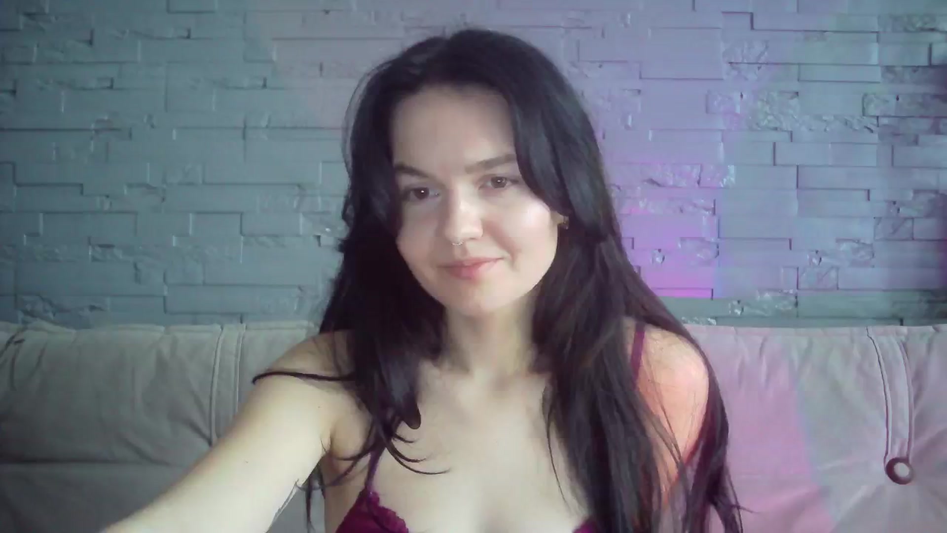 Gallery image thumbnail from BerryGoddess's myfreecams stream on, 04/05/2026, 12:00 image 16 of 20