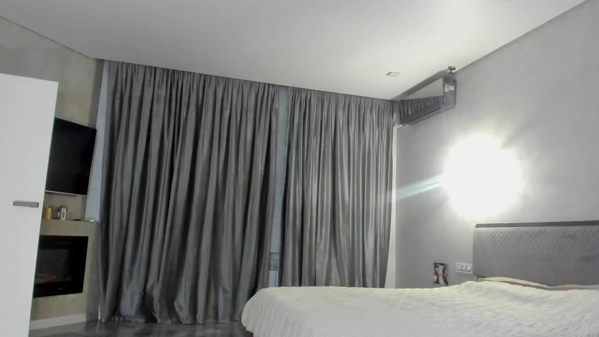 Gallery image thumbnail from BerryK_'s myfreecams stream on, 05/30/2024, 18:32 image 15 of 20