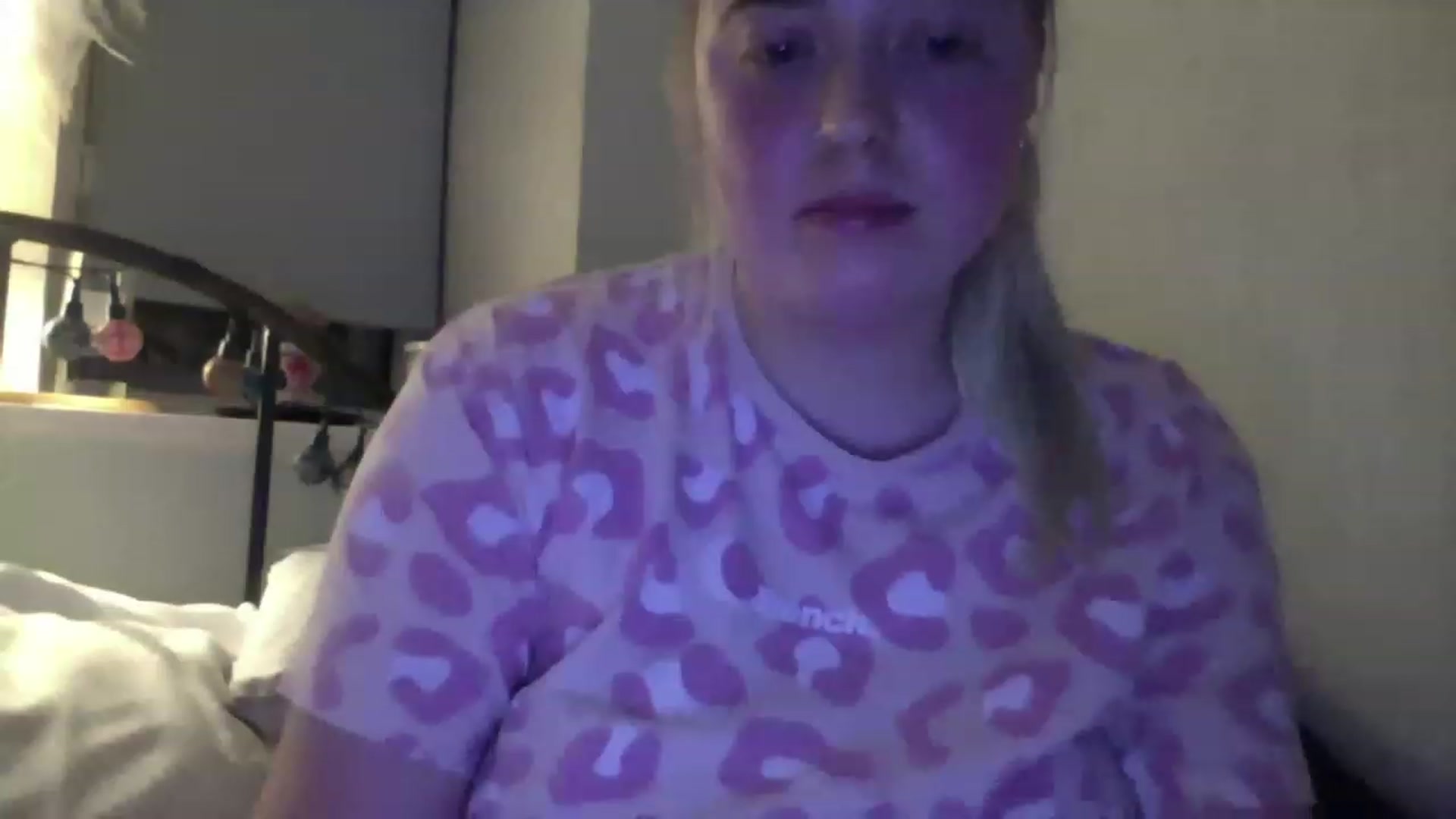 Gallery image thumbnail from Berryvanilla's myfreecams stream on, 11/16/2022, 21:40 image 11 of 20