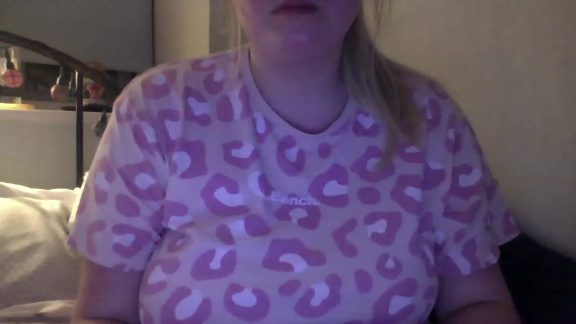 Gallery image thumbnail from Berryvanilla's myfreecams stream on, 11/16/2022, 21:40 image 16 of 20