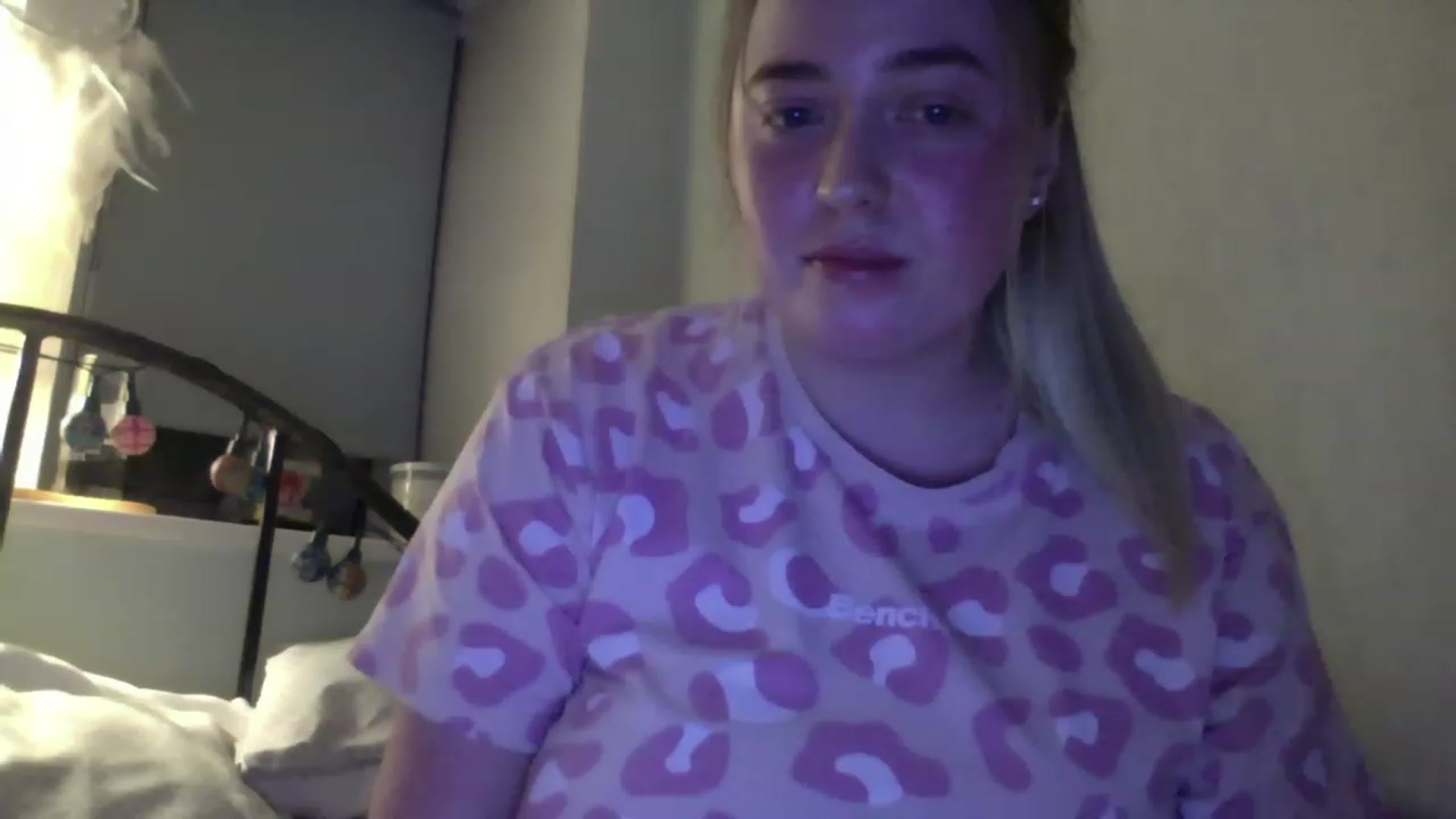 Gallery image thumbnail from Berryvanilla's myfreecams stream on, 11/16/2022, 21:40 image 6 of 20