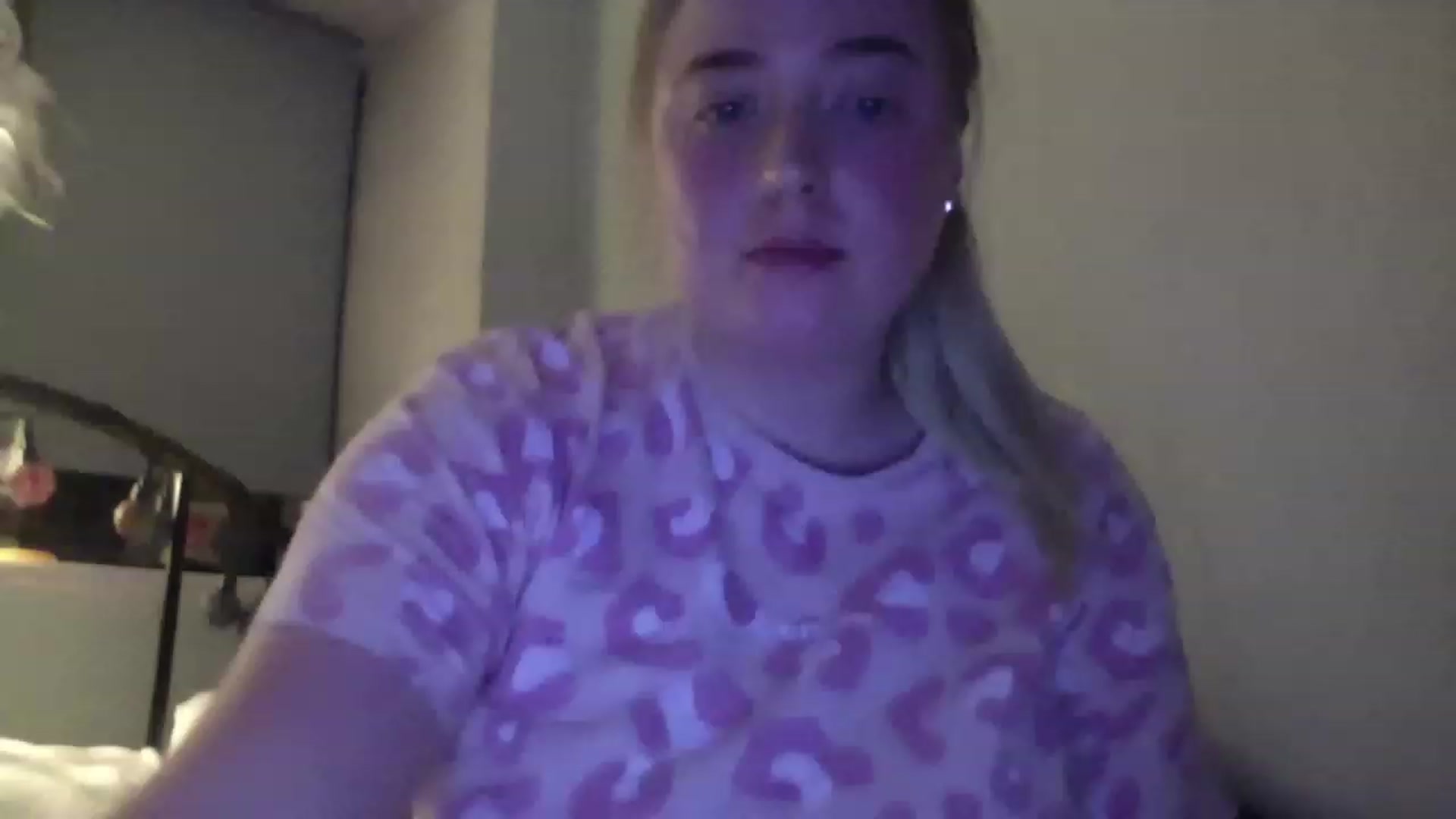 Gallery image thumbnail from Berryvanilla's myfreecams stream on, 11/16/2022, 21:40 image 8 of 20