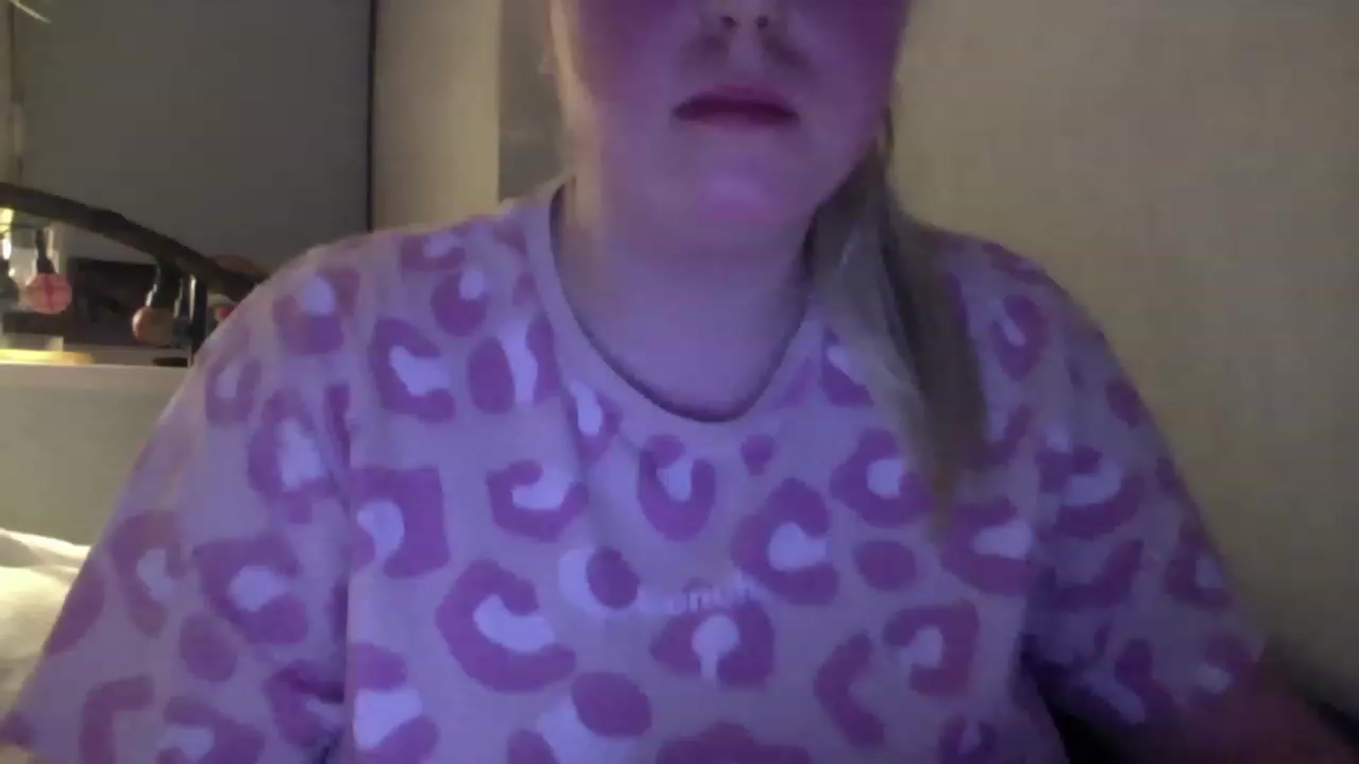 Gallery image thumbnail from Berryvanilla's myfreecams stream on, 11/16/2022, 21:40 image 20 of 20