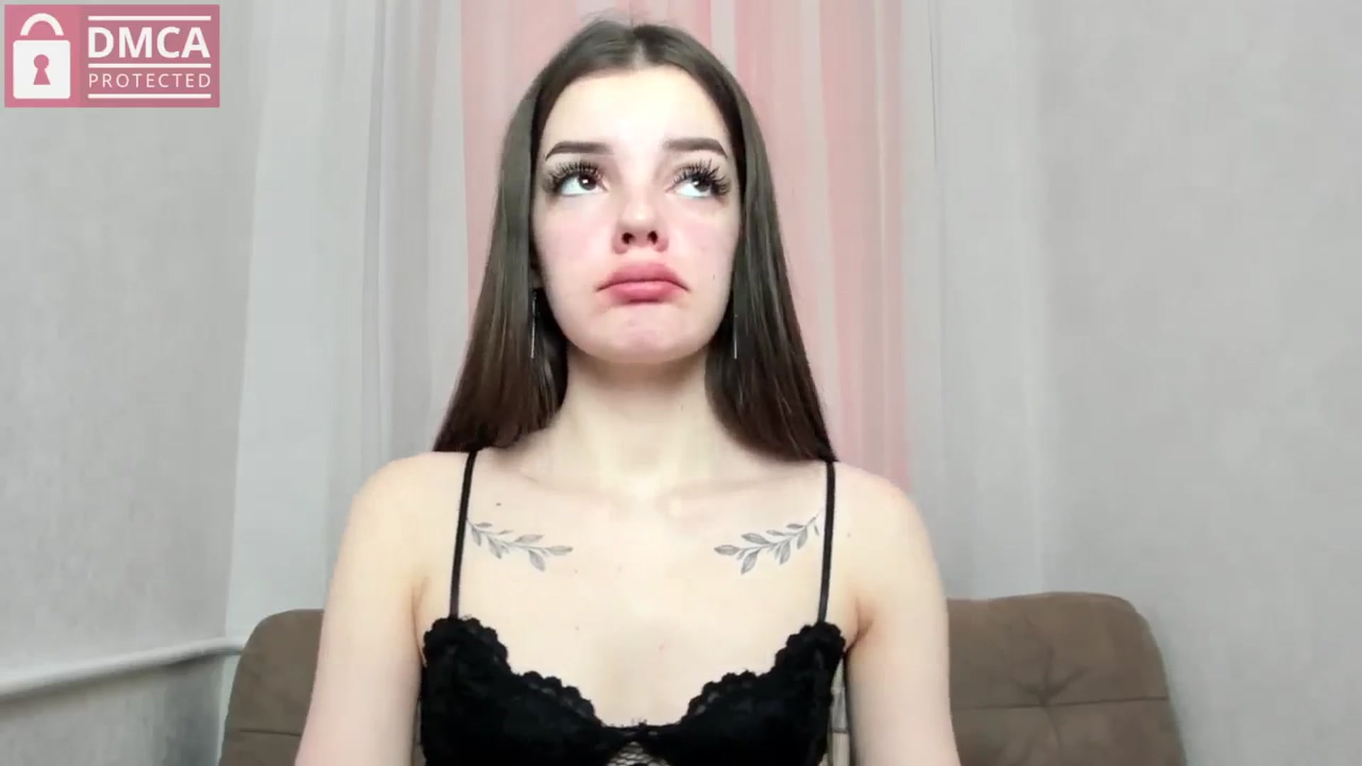 Gallery image thumbnail from BertaOwenn's myfreecams stream on, 03/16/2024, 13:35 image 3 of 20