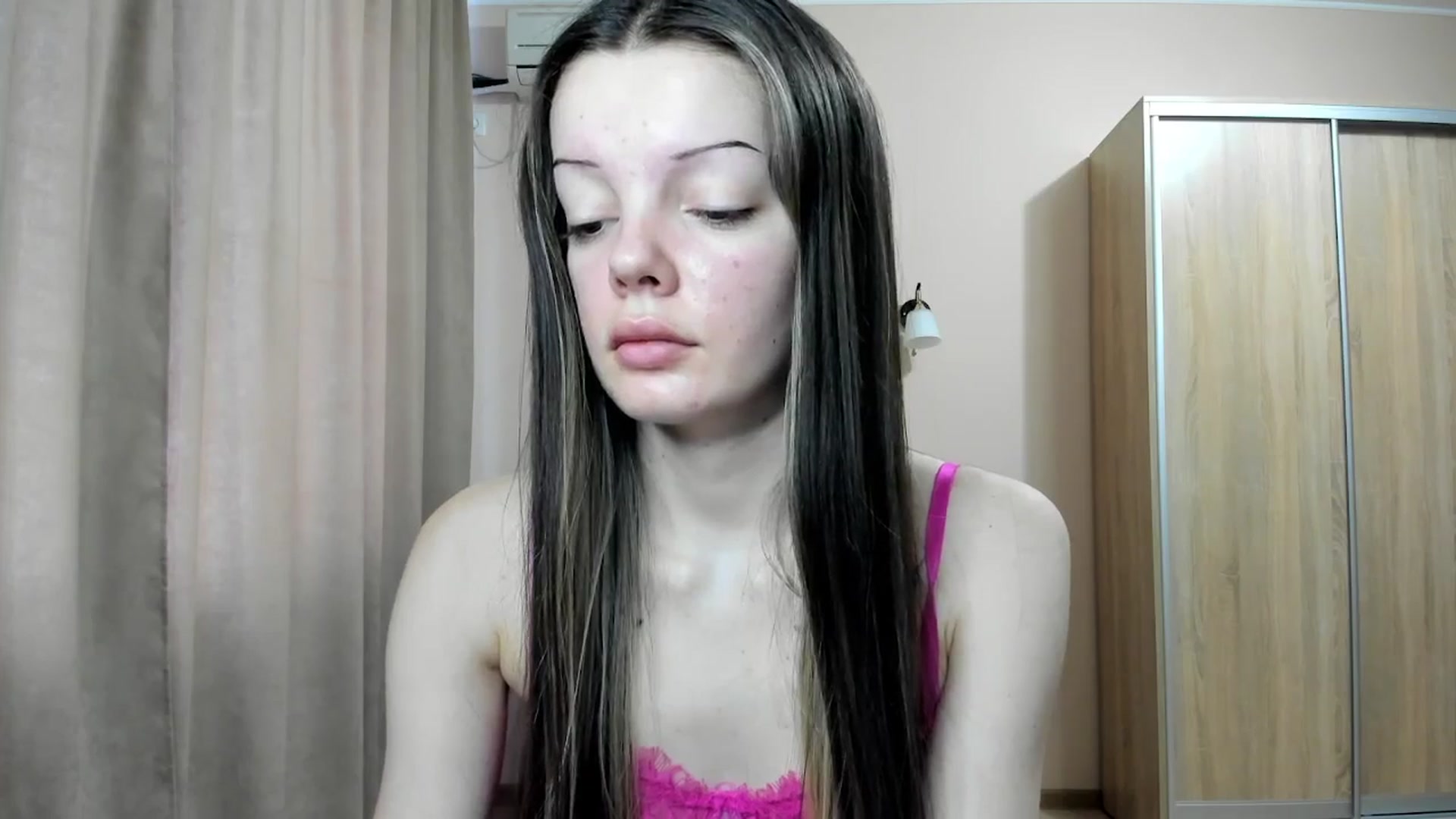 Gallery image thumbnail from BertaOwenn's myfreecams stream on, 02/18/2026, 14:02 image 5 of 20