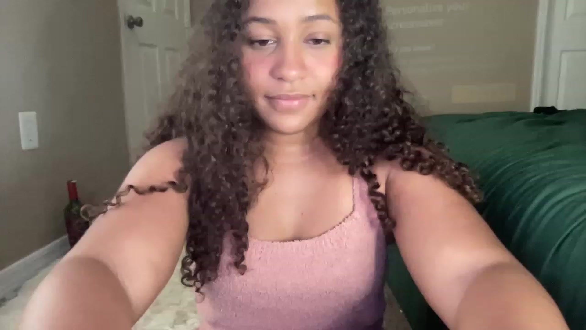 Gallery image thumbnail from BestAssonMFC's myfreecams stream on, 04/16/2023, 14:33 image 5 of 20