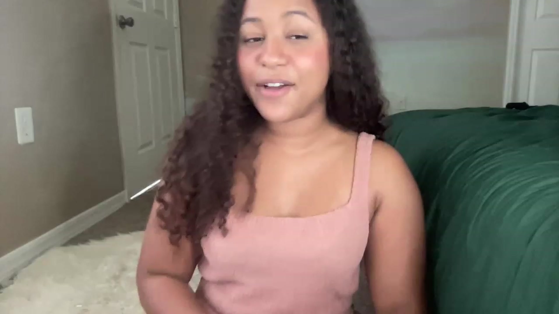 Gallery image thumbnail from BestAssonMFC's myfreecams stream on, 04/16/2023, 14:33 image 6 of 20