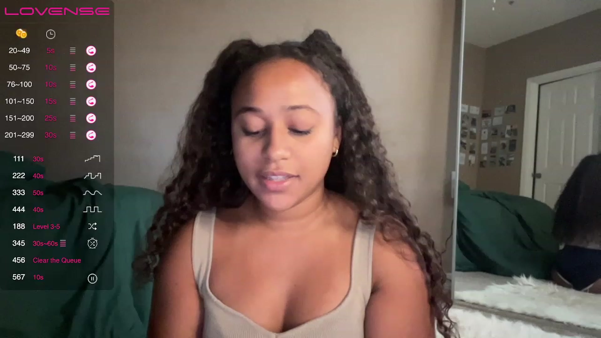 Gallery image thumbnail from BestAssonMFC's myfreecams stream on, 06/18/2023, 16:04 image 3 of 20