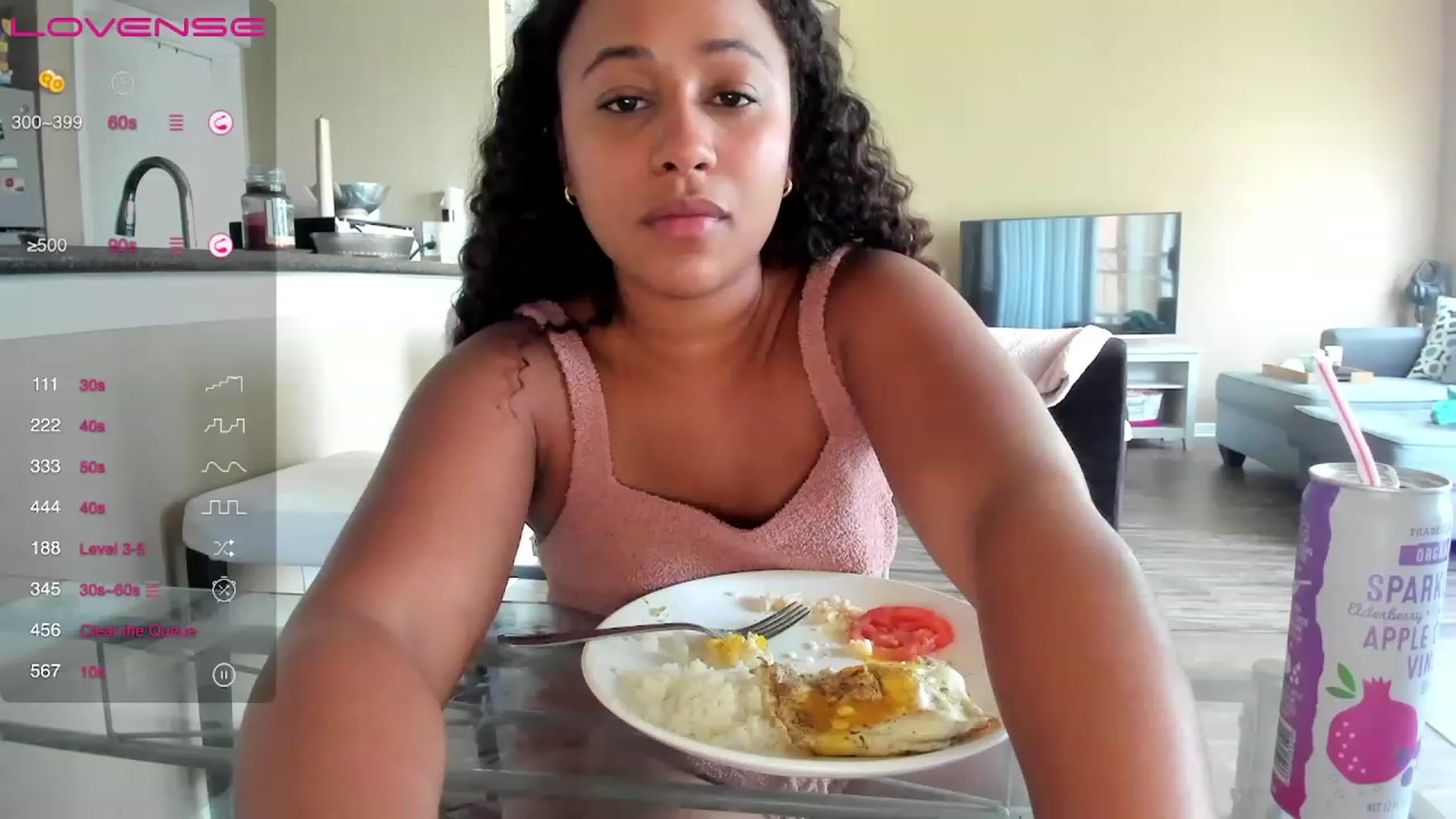 Gallery image thumbnail from BestAssonMFC's myfreecams stream on, 07/01/2023, 17:01 image 10 of 20