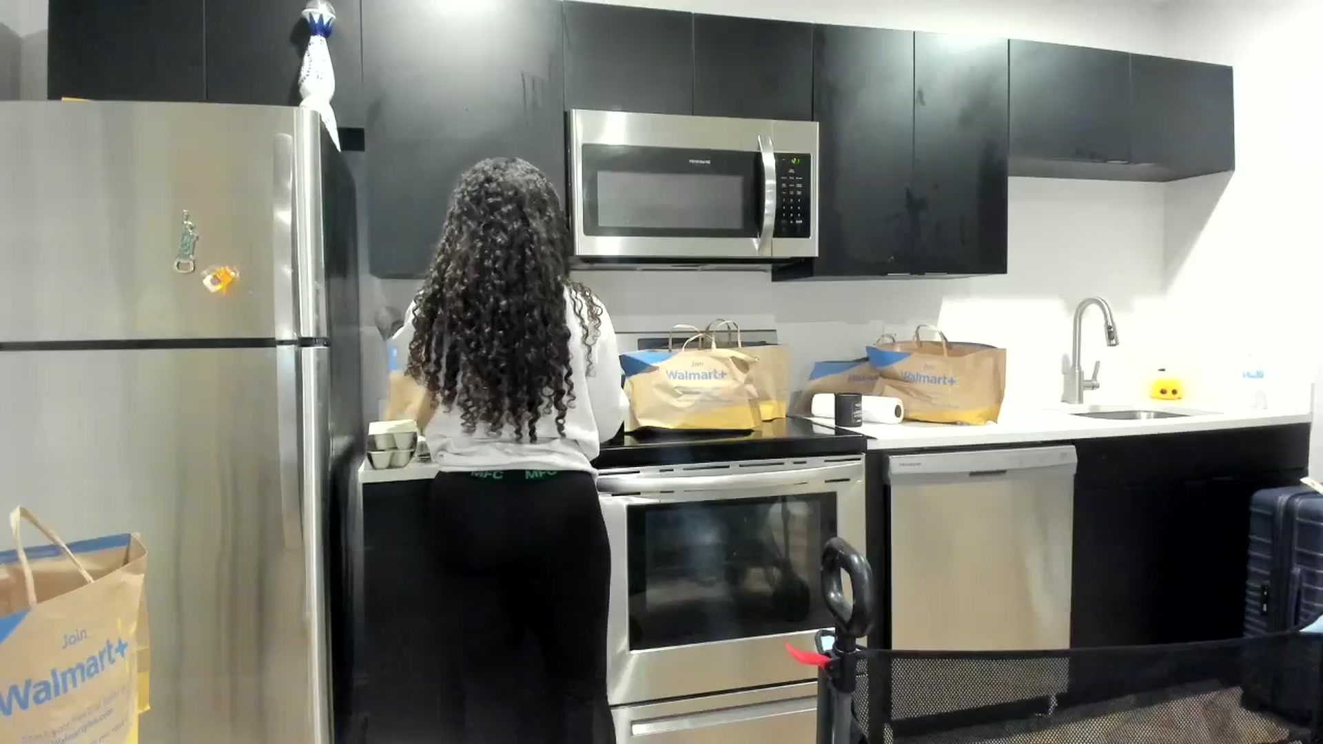 Gallery image thumbnail from BestAssonMFC's myfreecams stream on, 02/20/2024, 02:13 image 7 of 20