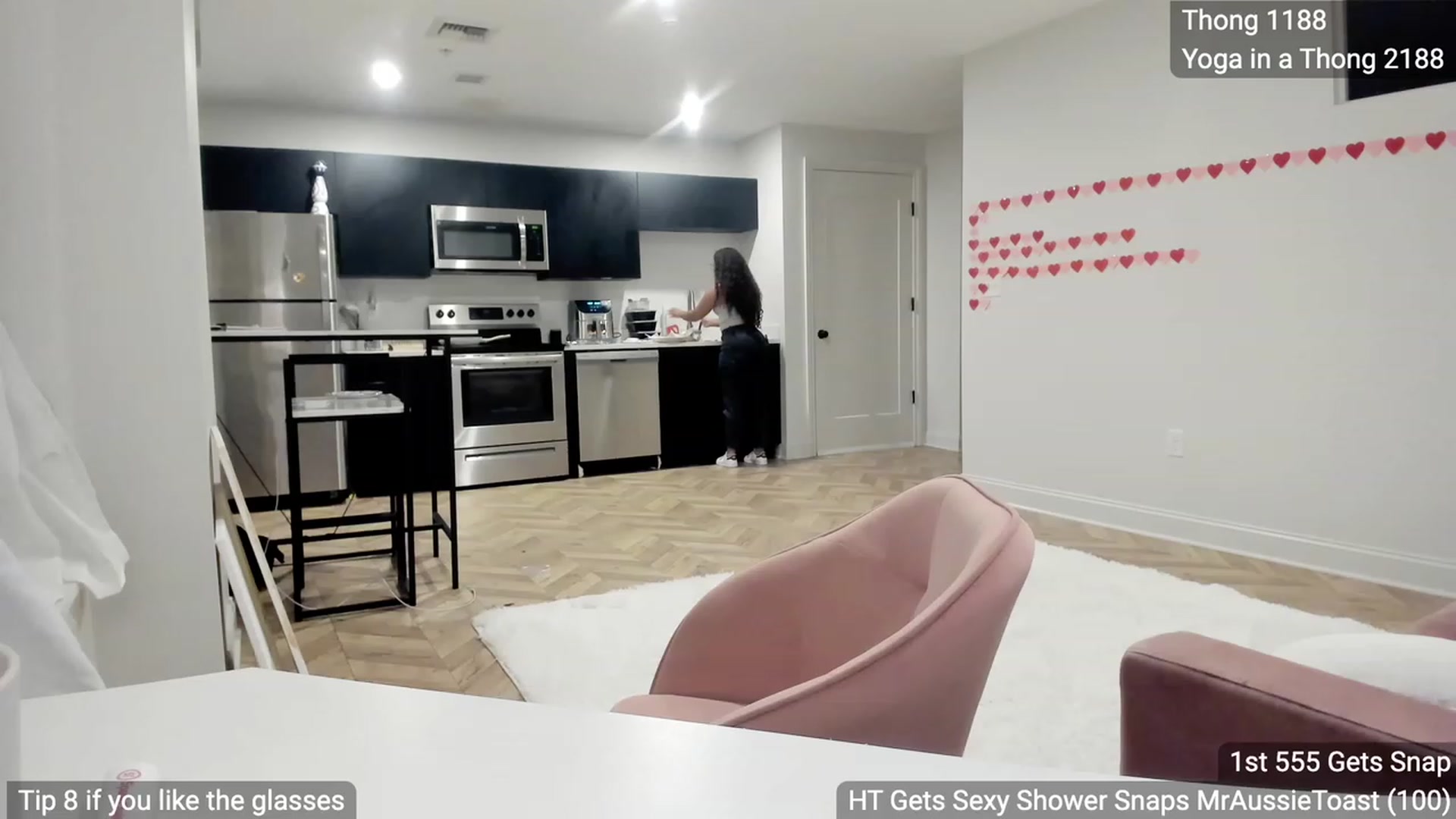 Gallery image thumbnail from BestAssonMFC's myfreecams stream on, 03/04/2024, 02:07 image 6 of 20