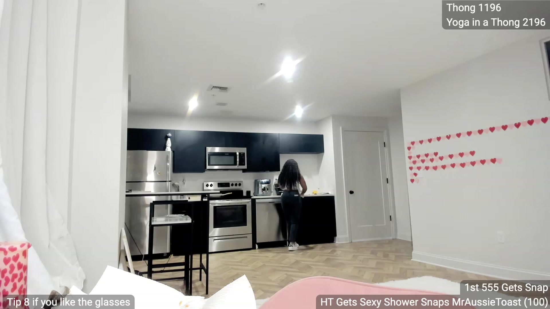 Gallery image thumbnail from BestAssonMFC's myfreecams stream on, 03/04/2024, 02:07 image 3 of 20