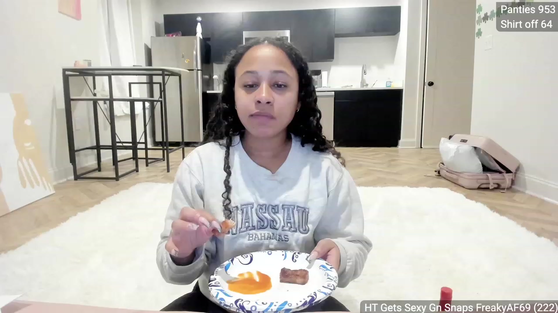 Gallery image thumbnail from BestAssonMFC's myfreecams stream on, 03/13/2024, 02:31 image 19 of 20