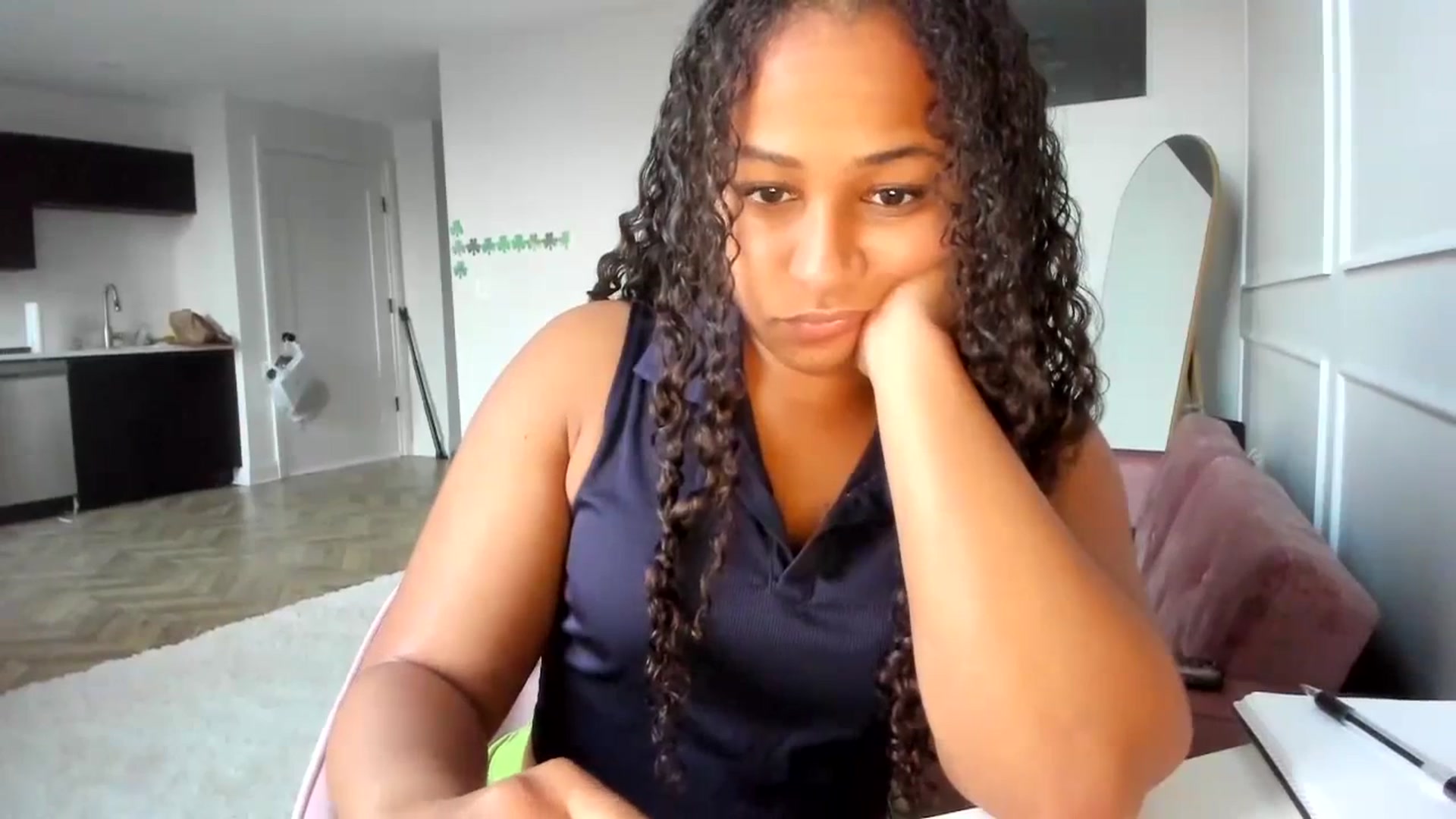 Gallery image thumbnail from BestAssonMFC's myfreecams stream on, 03/16/2024, 22:55 image 12 of 20