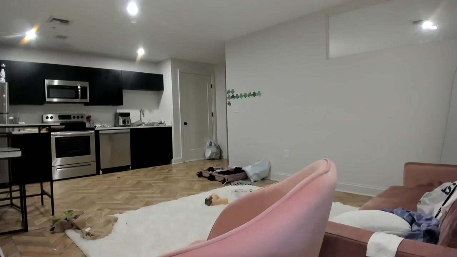 Gallery image thumbnail from BestAssonMFC's myfreecams stream on, 03/17/2024, 03:02 image 8 of 20