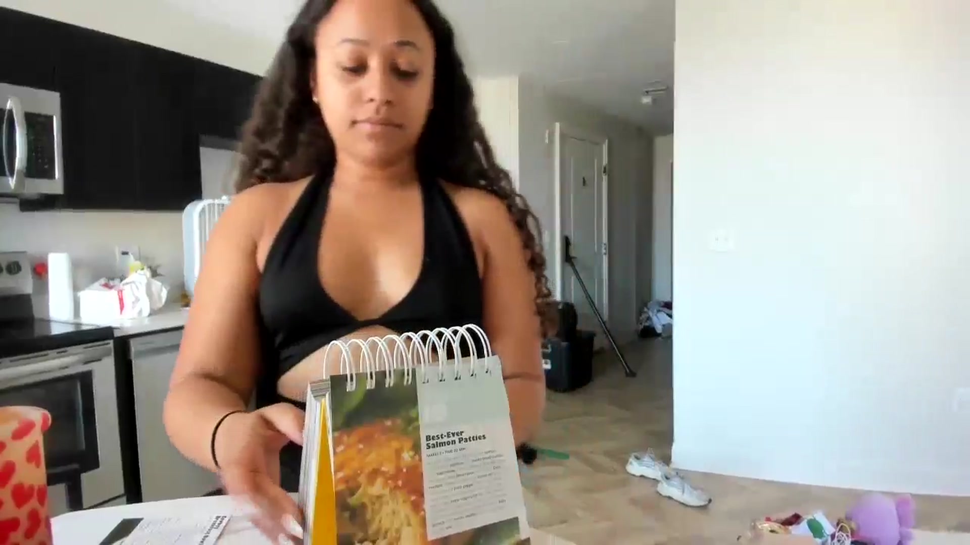 Gallery image thumbnail from BestAssonMFC's myfreecams stream on, 05/25/2024, 17:53 image 17 of 20