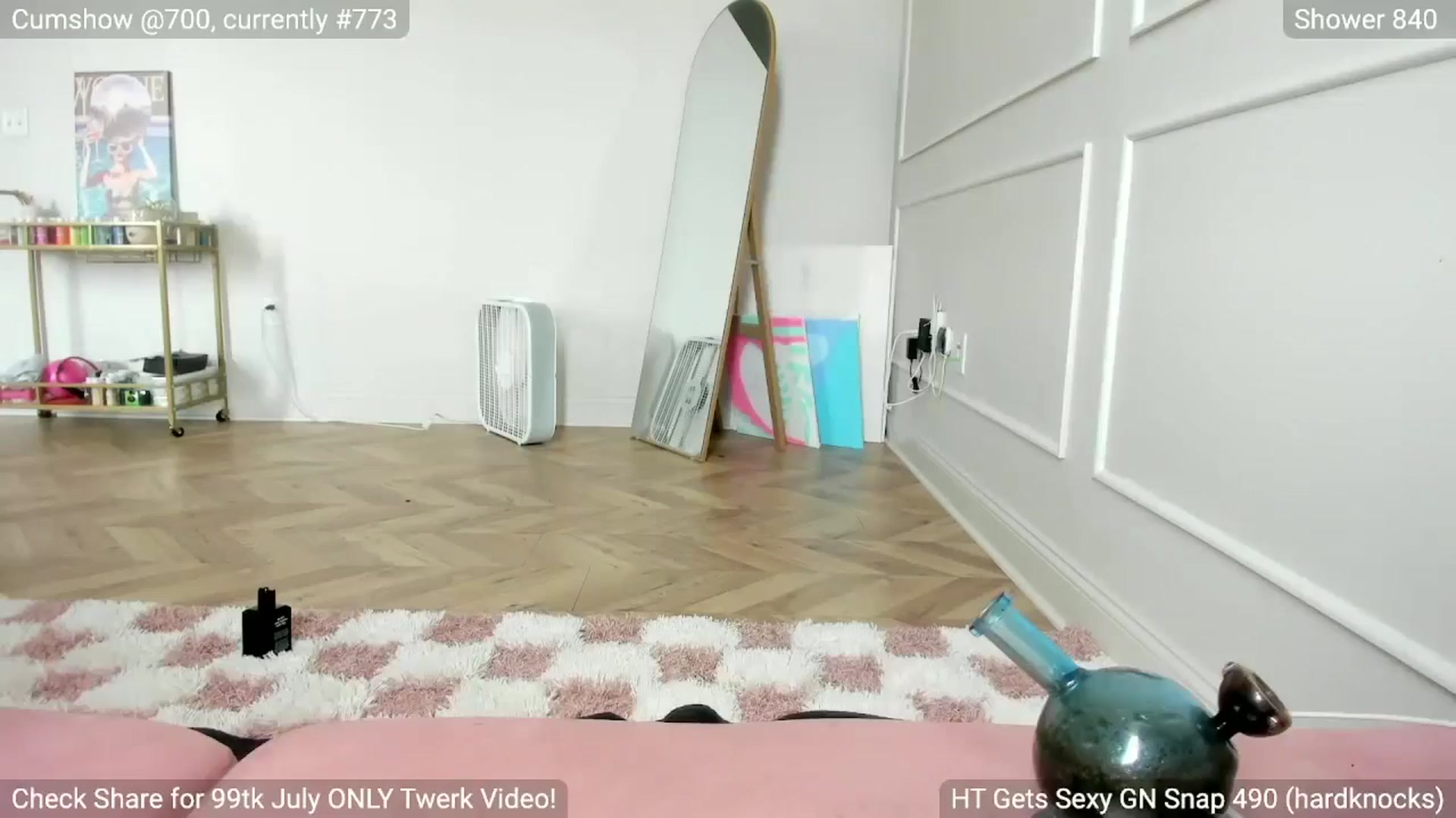 Gallery image thumbnail from BestAssonMFC's myfreecams stream on, 07/27/2024, 19:00 image 5 of 20