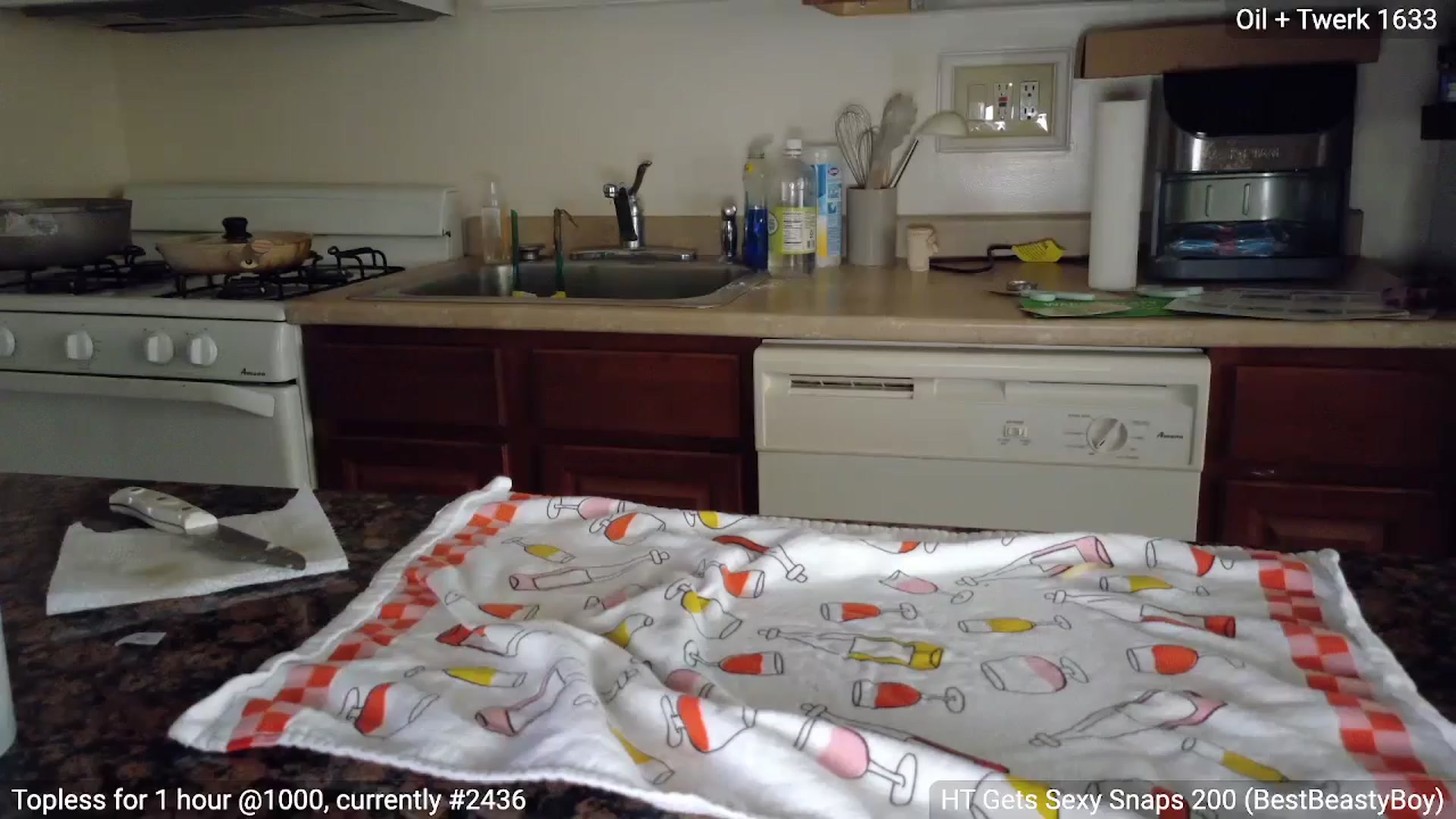 Gallery image thumbnail from BestAssonMFC's myfreecams stream on, 11/19/2024, 20:18 image 20 of 20
