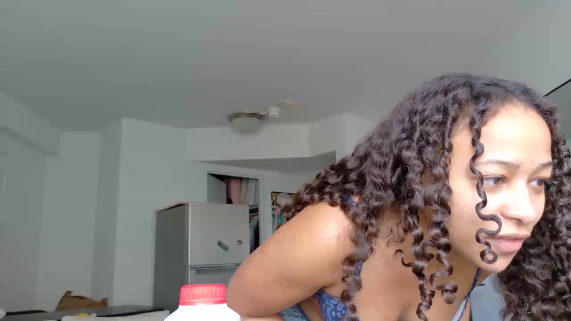 Gallery image thumbnail from BestAssonMFC's myfreecams stream on, 08/05/2026, 17:08 image 13 of 20