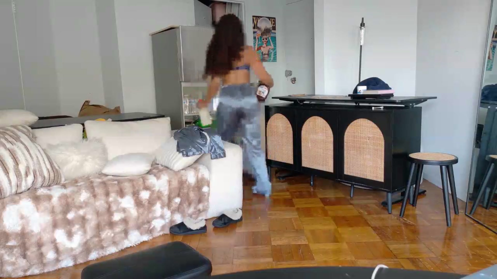 Gallery image thumbnail from BestAssonMFC's myfreecams stream on, 08/05/2026, 17:08 image 12 of 20