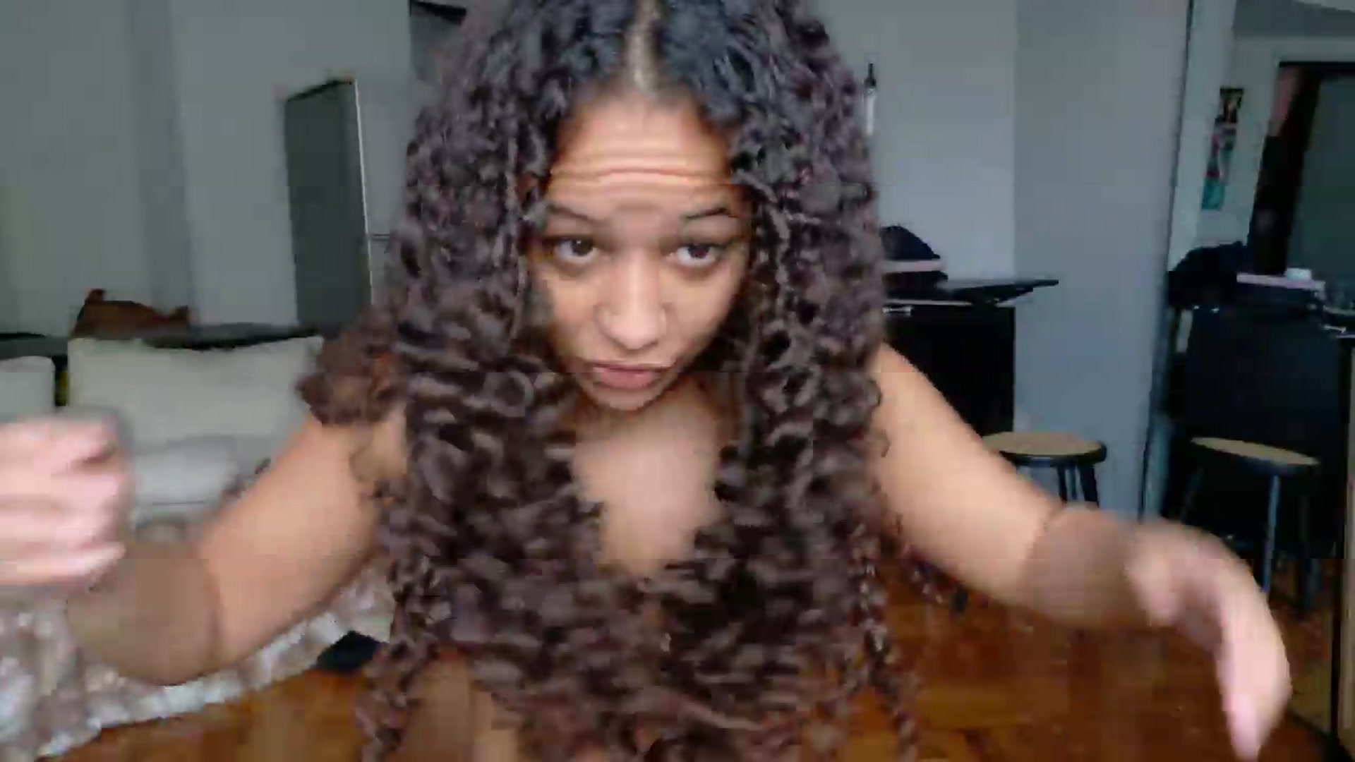 Gallery image thumbnail from BestAssonMFC's myfreecams stream on, 08/05/2026, 18:27 image 18 of 20