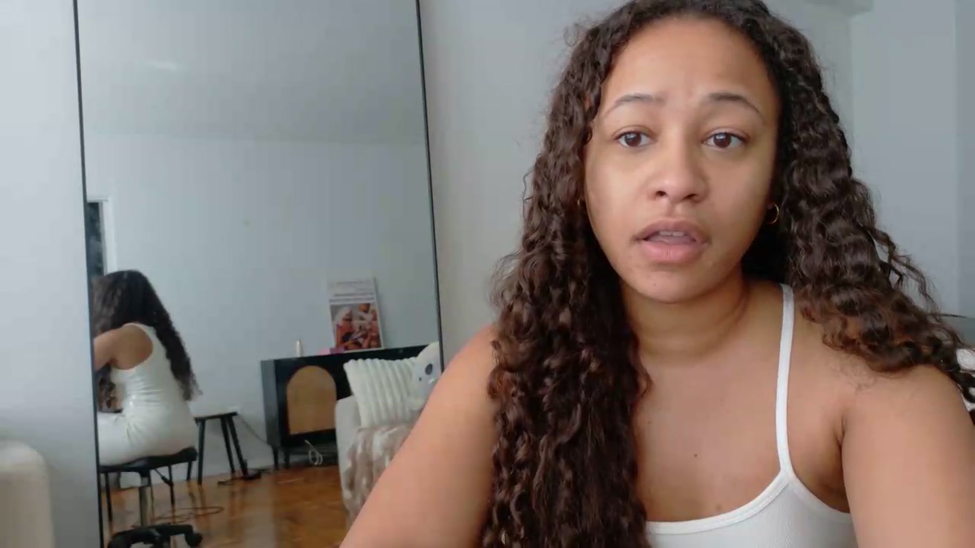Gallery image thumbnail from BestAssonMFC's myfreecams stream on, 08/08/2026, 13:38 image 12 of 20