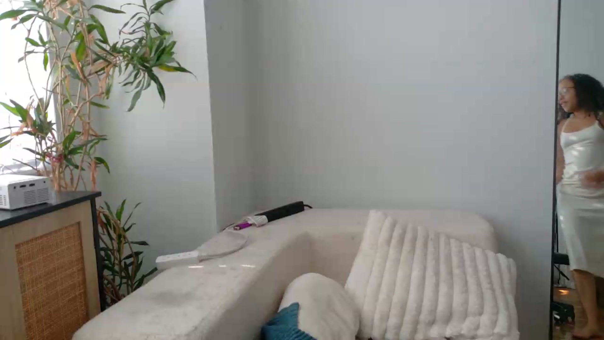 Gallery image thumbnail from BestAssonMFC's myfreecams stream on, 08/09/2026, 12:45 image 8 of 20