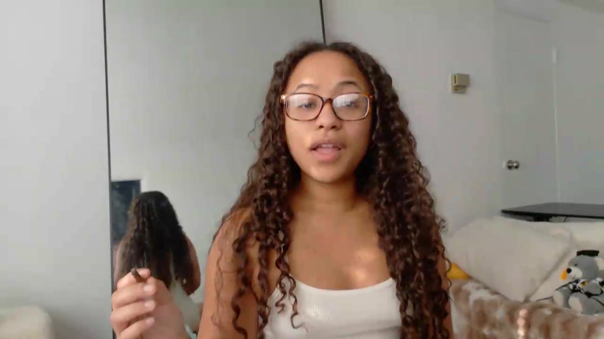 Gallery image thumbnail from BestAssonMFC's myfreecams stream on, 08/09/2026, 12:45 image 17 of 20