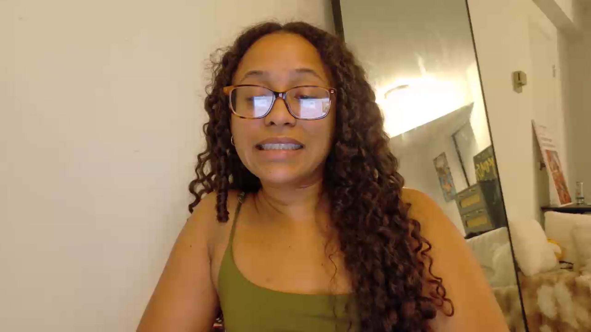 Gallery image thumbnail from BestAssonMFC's myfreecams stream on, 08/12/2026, 03:29 image 16 of 20